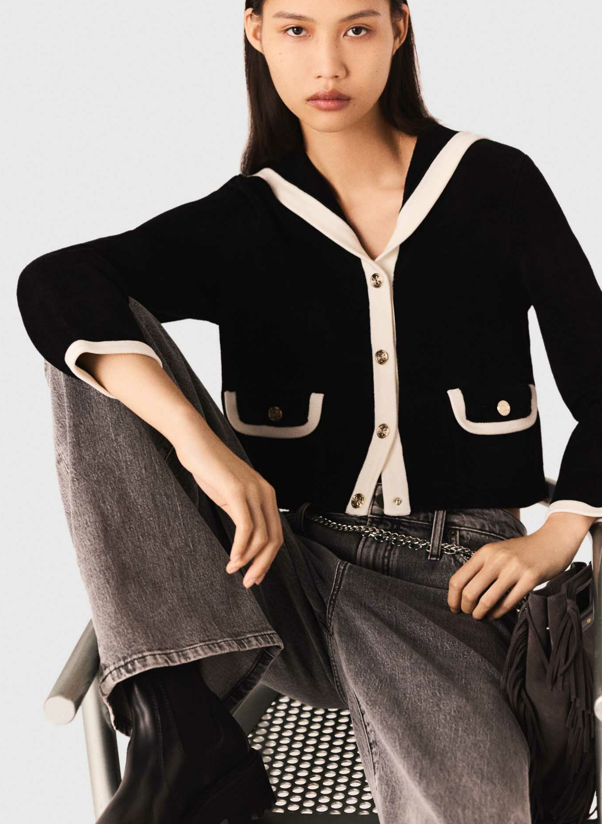 Gilet col v  MAJE Noir