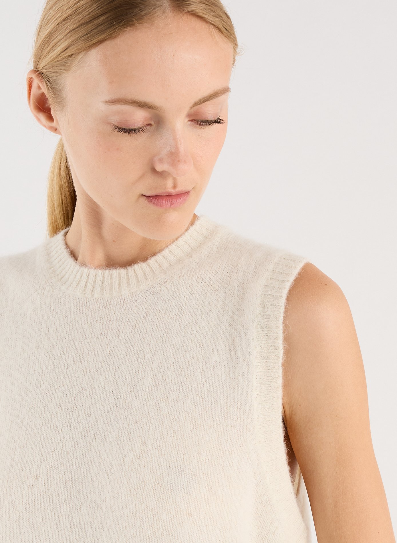 Ärmelloser Pullover aus Wollmix SAISON 1865 Beige