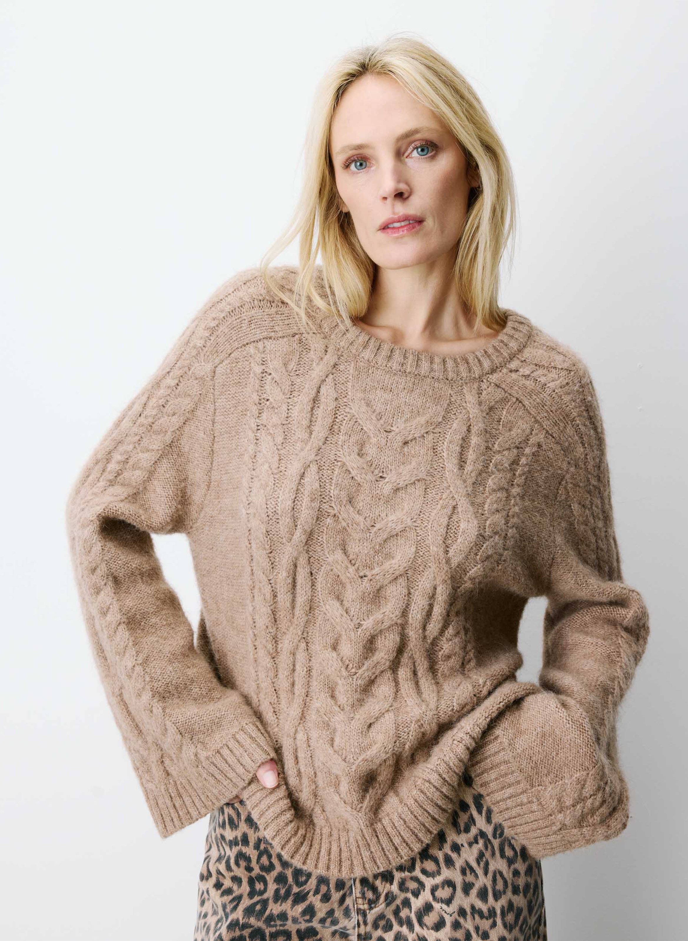Straight twisted knit sweater GRACE ET MILA Beige