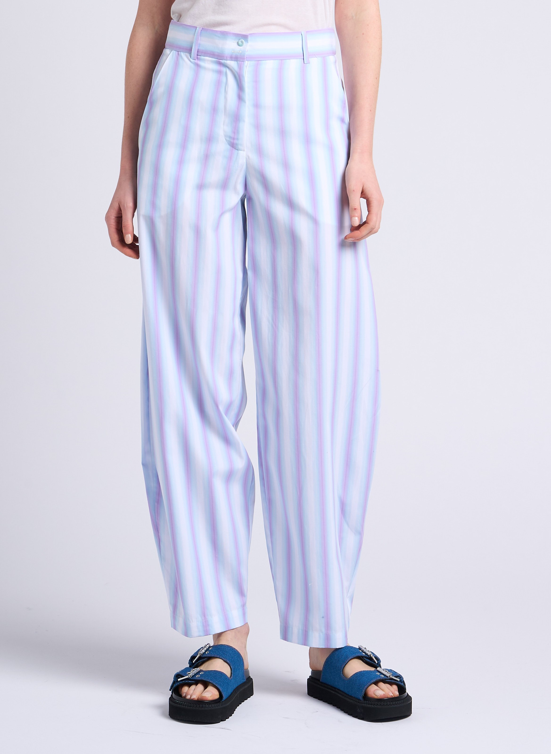 Gerade geschnittene Streifenhose MARGAUX LONNBERG