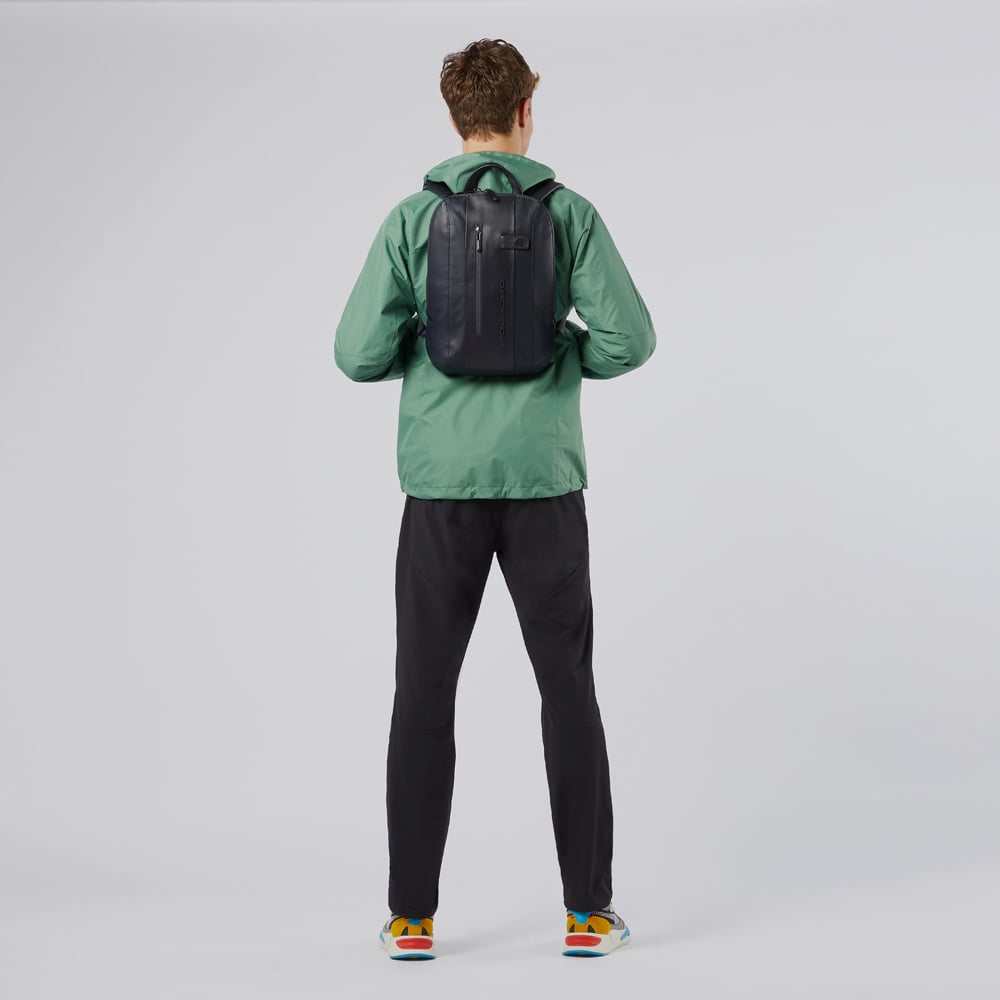 Leather backpack PIQUADRO Black