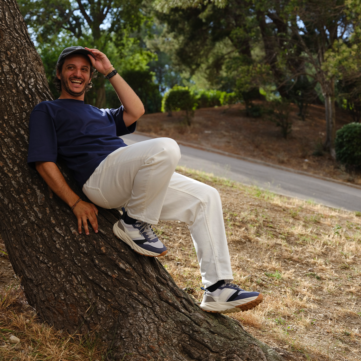 Technical and durable sneakers MEEKO Blue