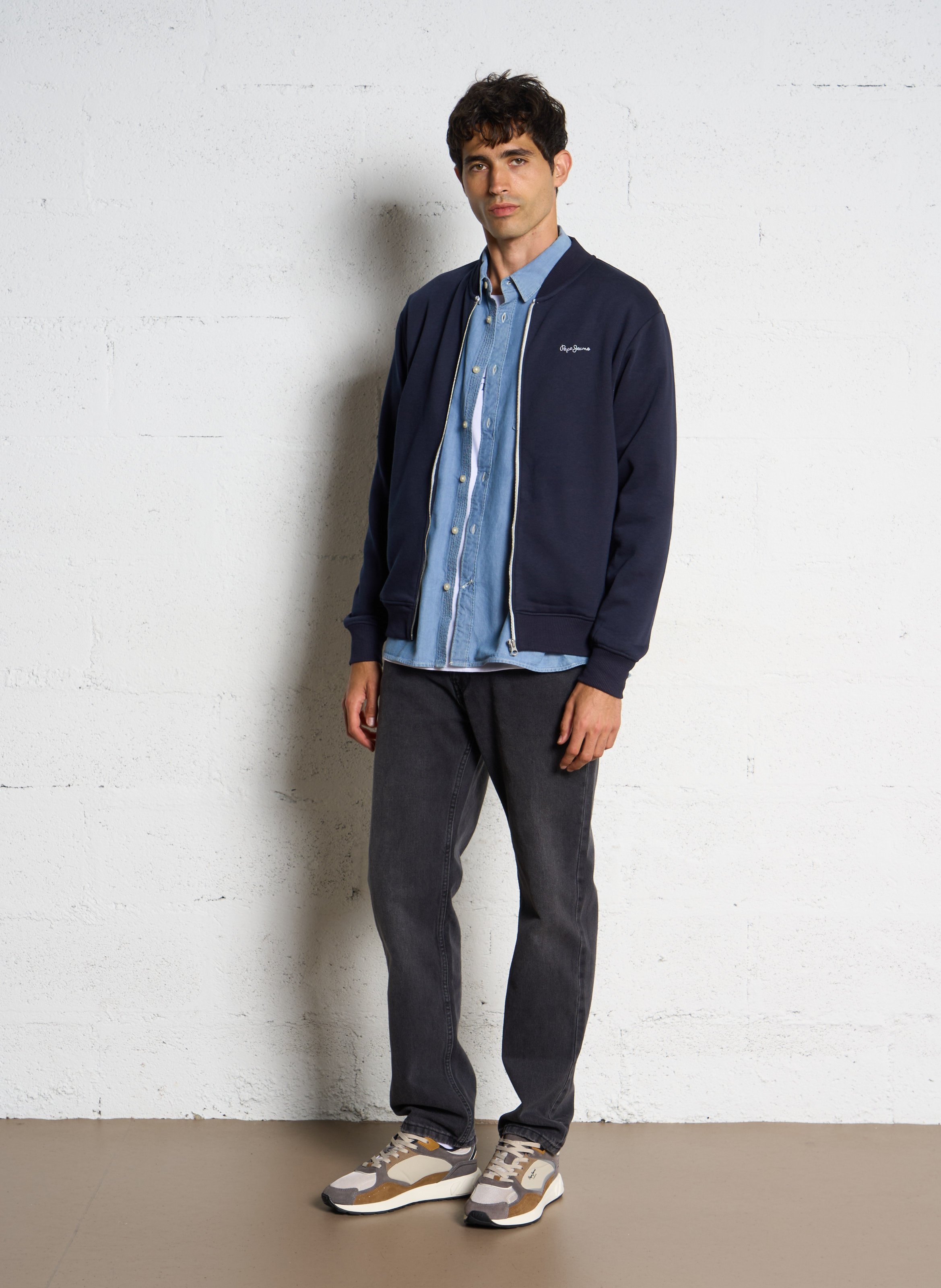 Embroidered straight zip-up sweatshirt in blended cotton. PEPE JEANS Blue