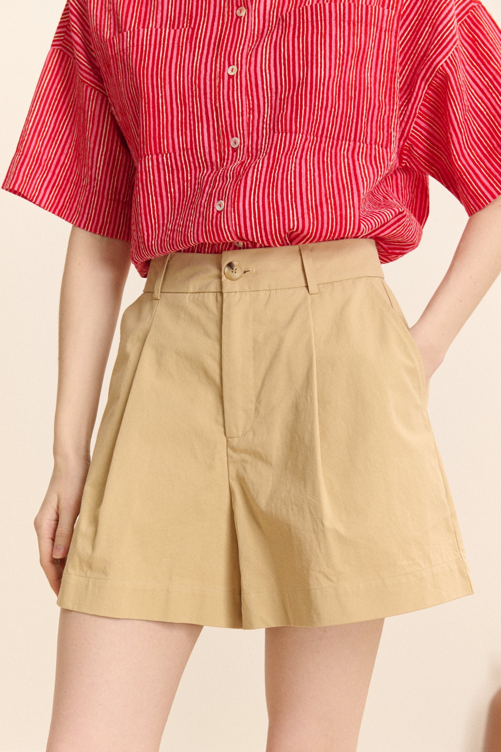 Short large à pinces GARANCE PARIS Beige