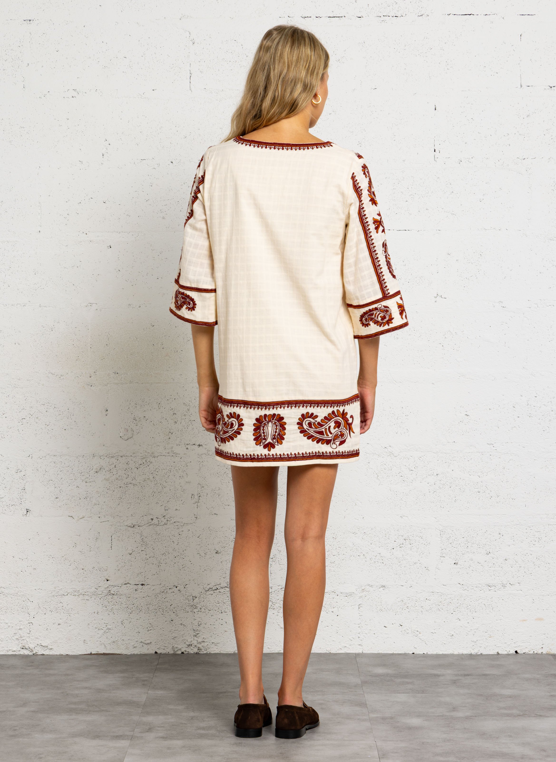 Robe courte col tunisien en coton brodée MAISON 123 Rouge