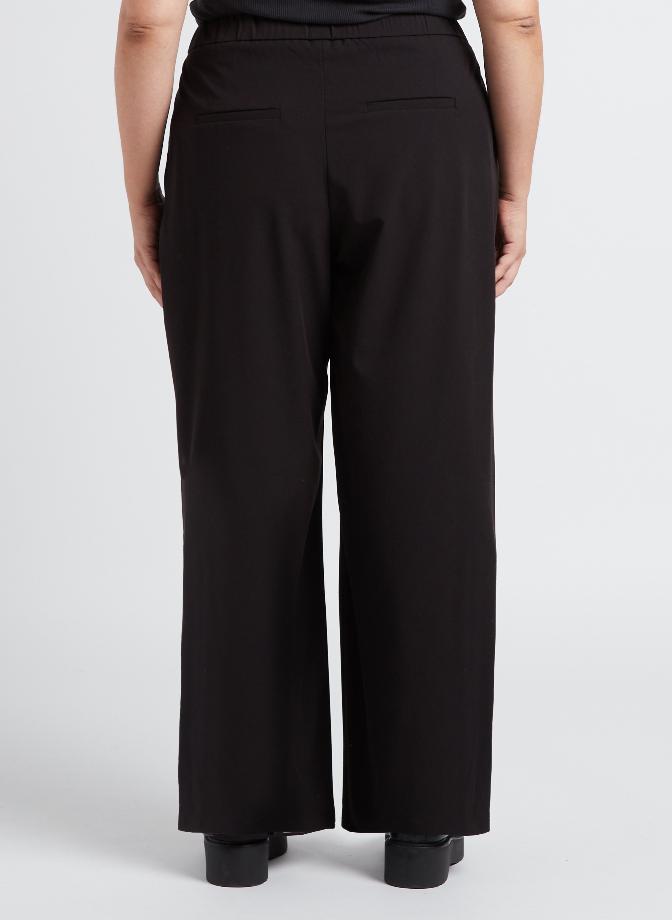 Pantalon regular fit  VERO MODA CURVE Noir