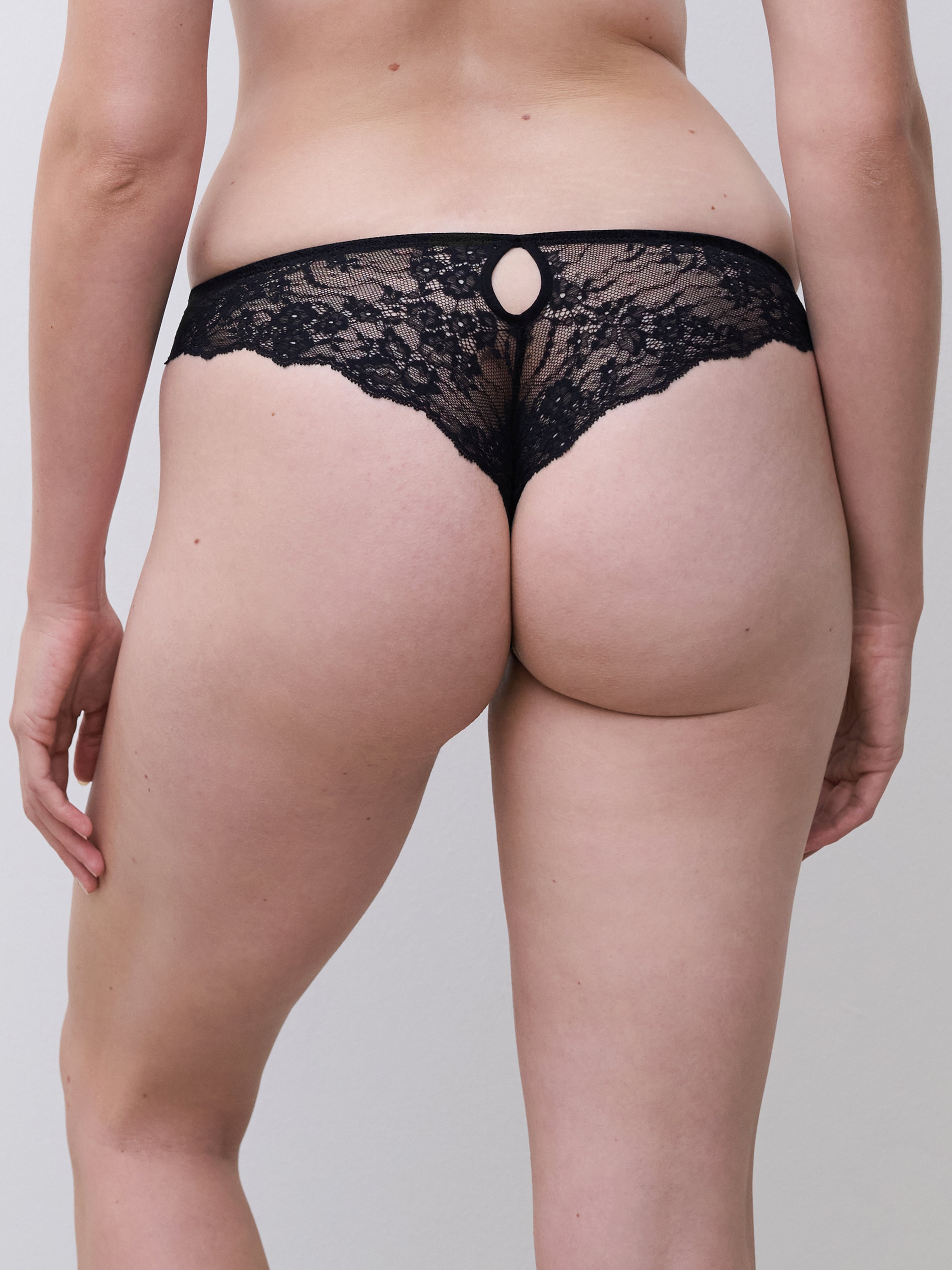 Aventurine lace tanga CHANTELLE PULP Black