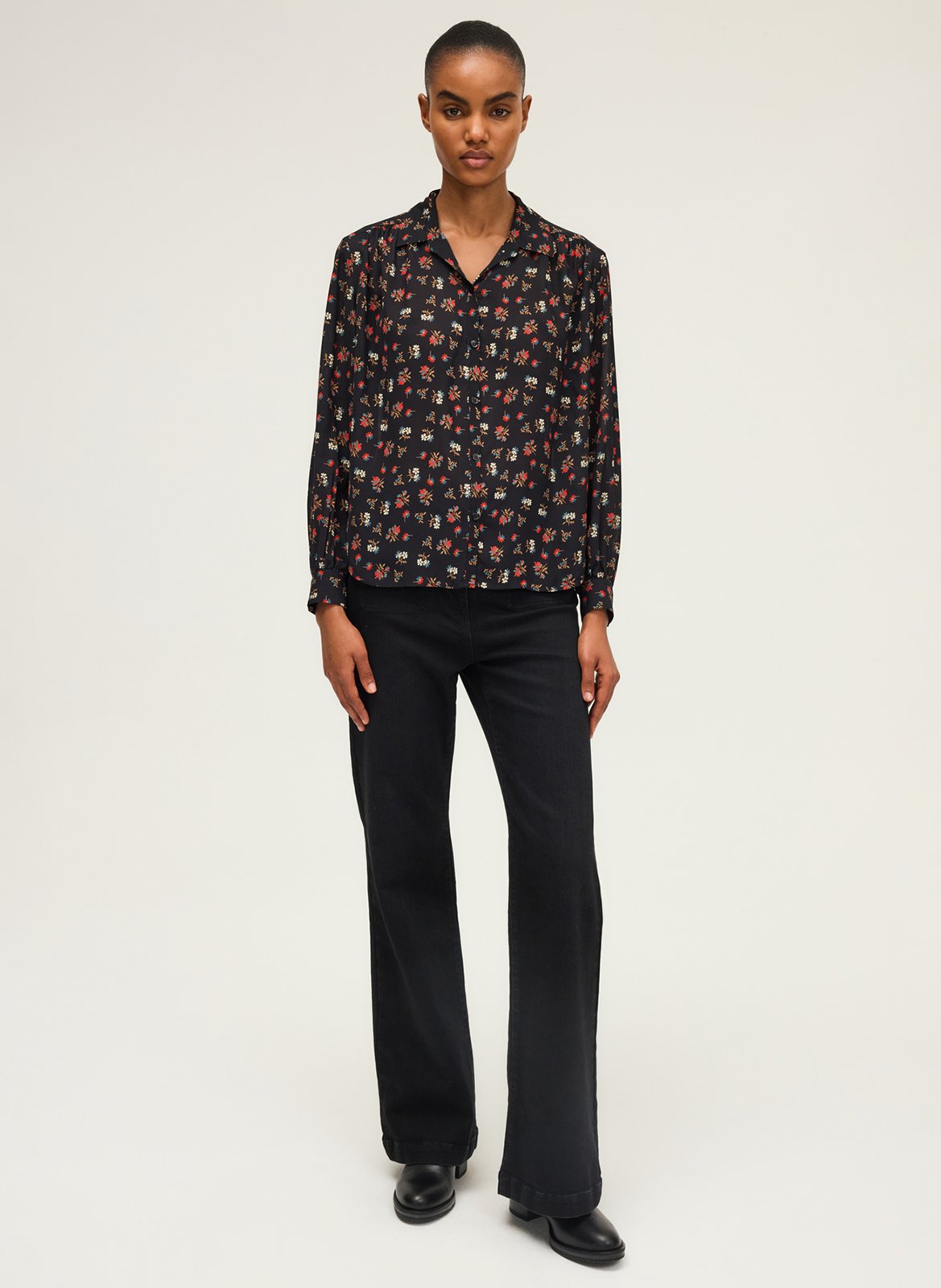 Floral flowy blouse with long sleeves PABLO Black