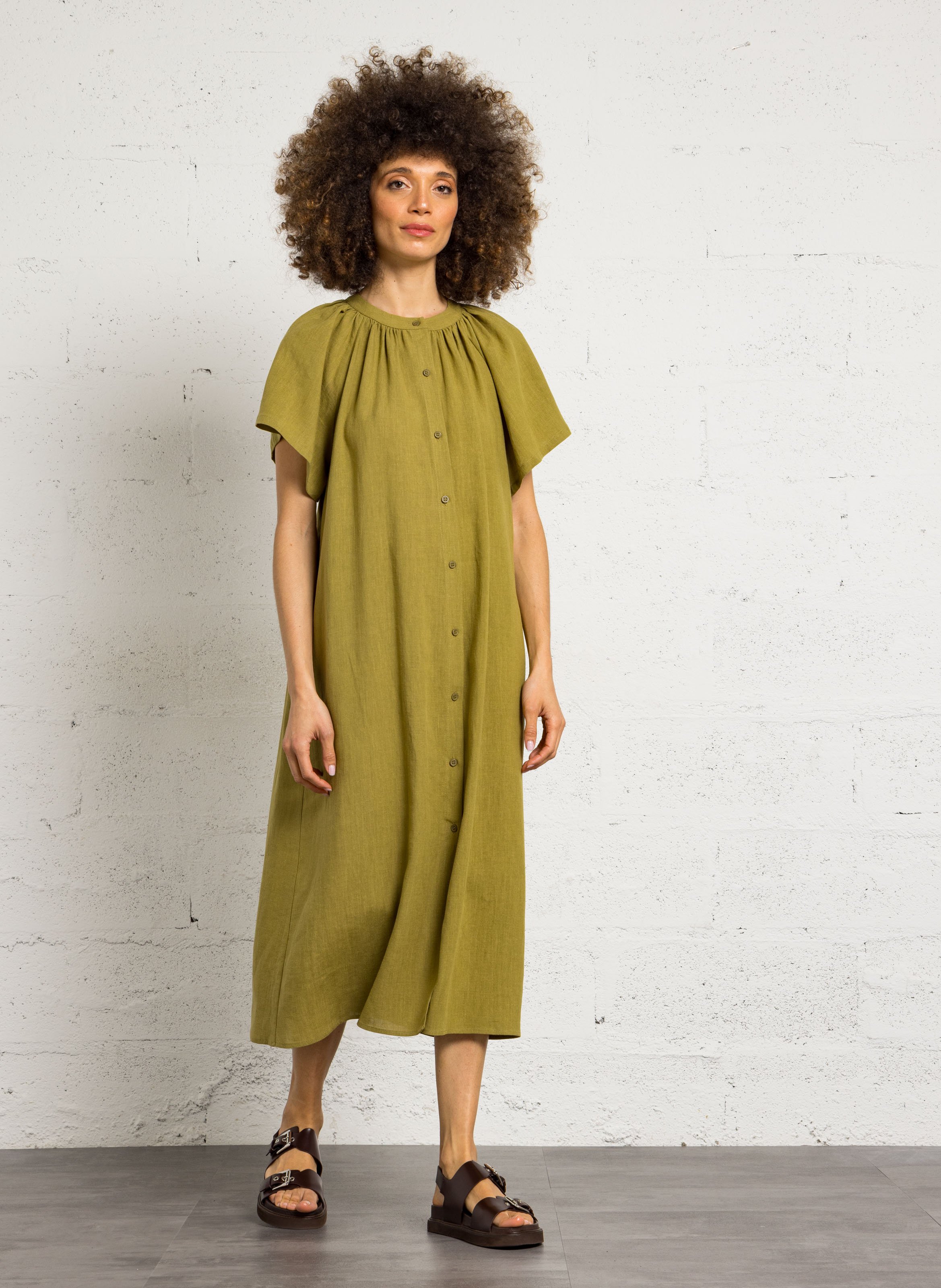 Maxikleid aus Leinenmix mit Rundhalsausschnitt SEE U SOON Khaki
