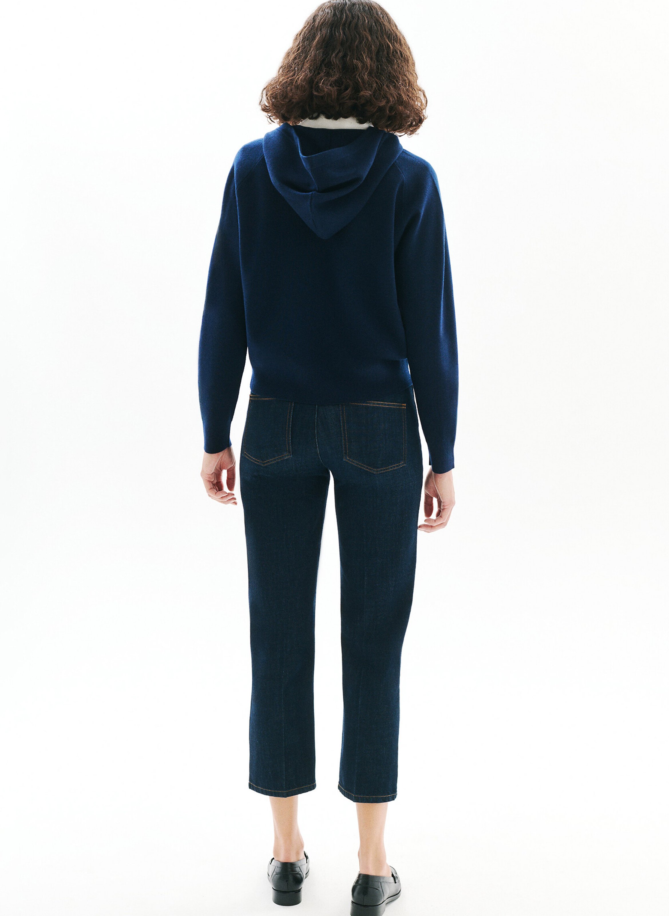 Recht vest met knopen en capuchon. CAROLL Blauw