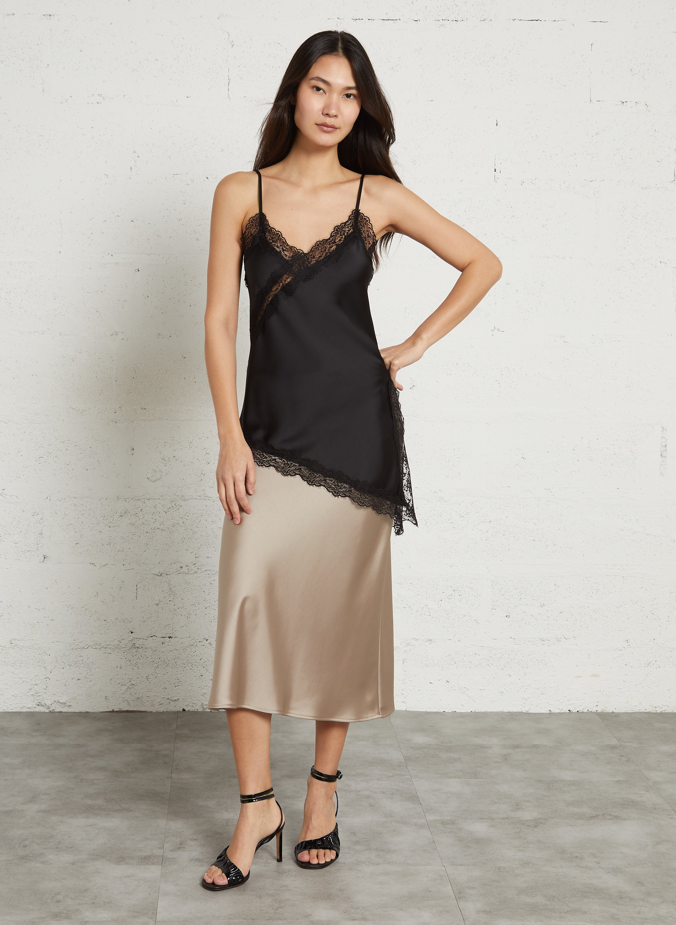 Gerader Satin-V-Ausschnitt-Camisole IMPERIAL Schwarz