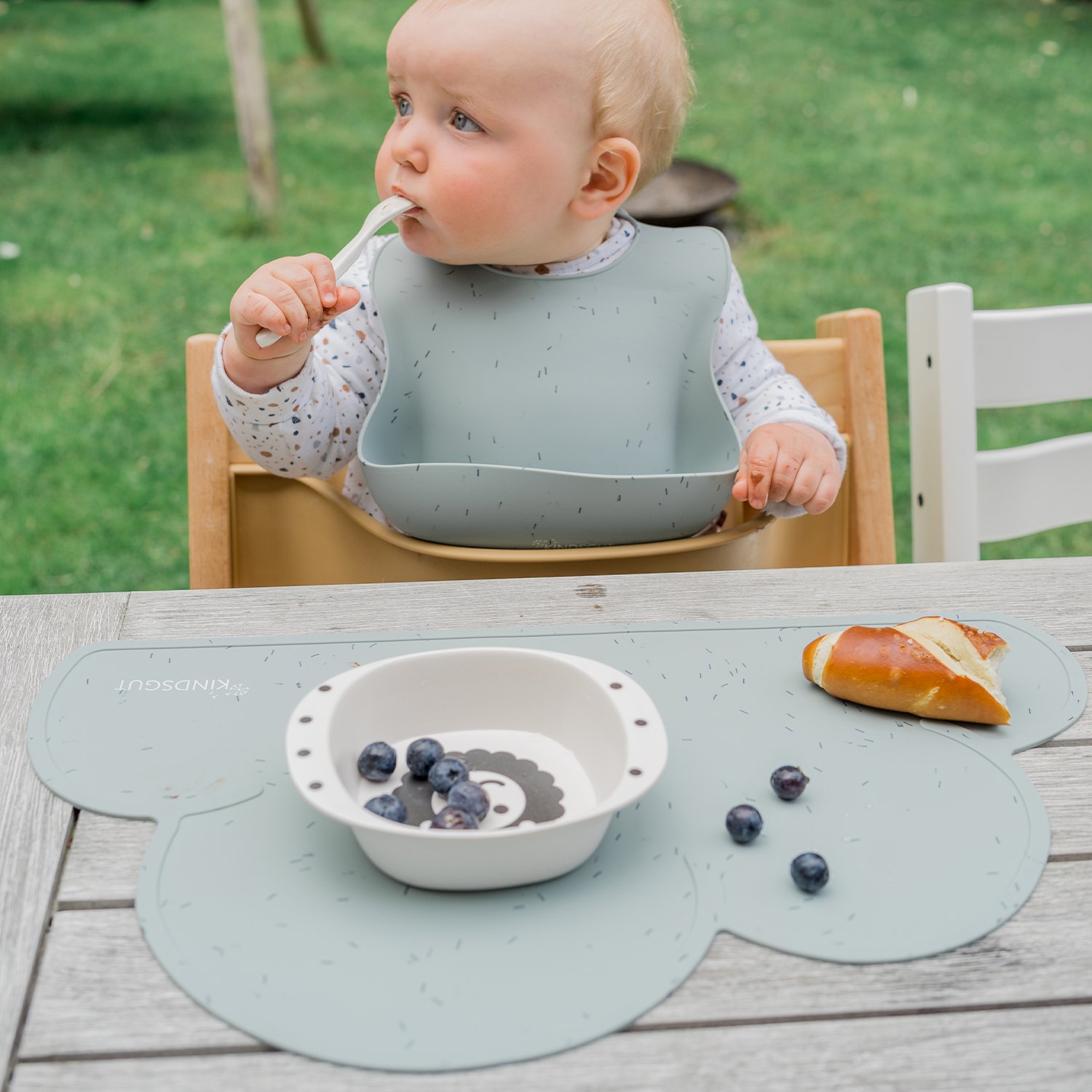 Set de table en forme de nuage en silicone KINDSGUT No Color