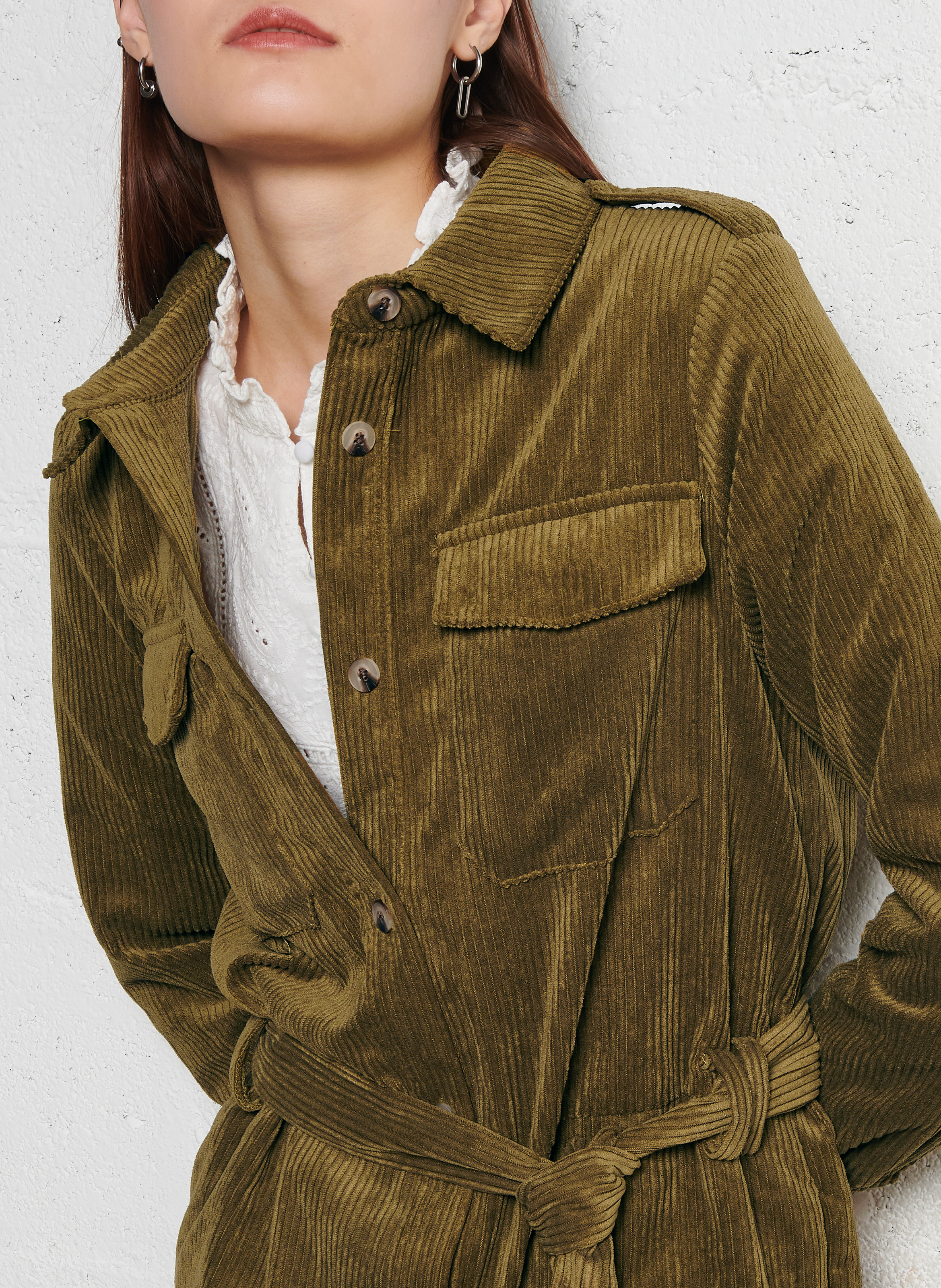 Combinaison col classique ceinturée en velours côtelé VILA Marron