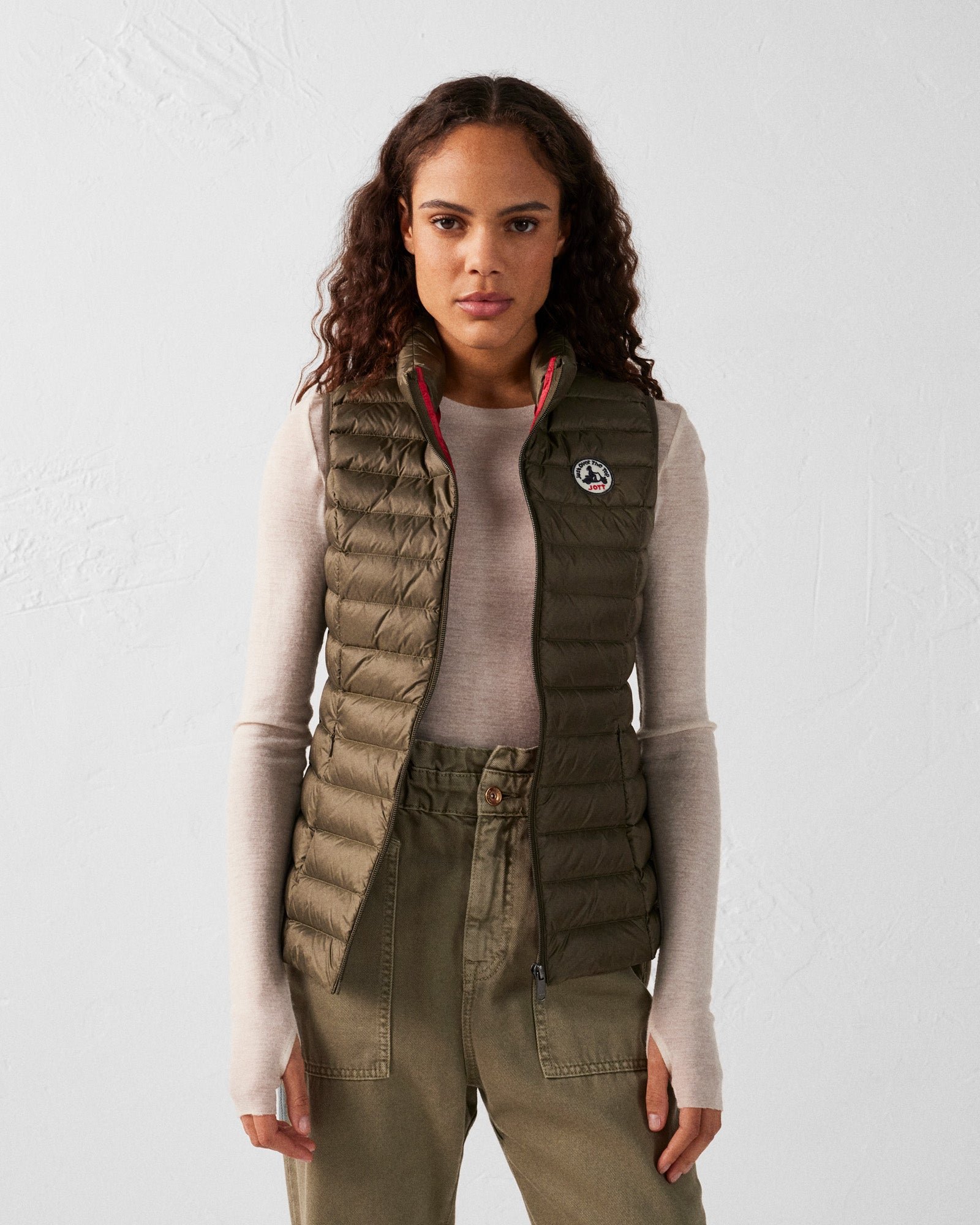 Sleeveless lightweight down vest seda JOTT Green