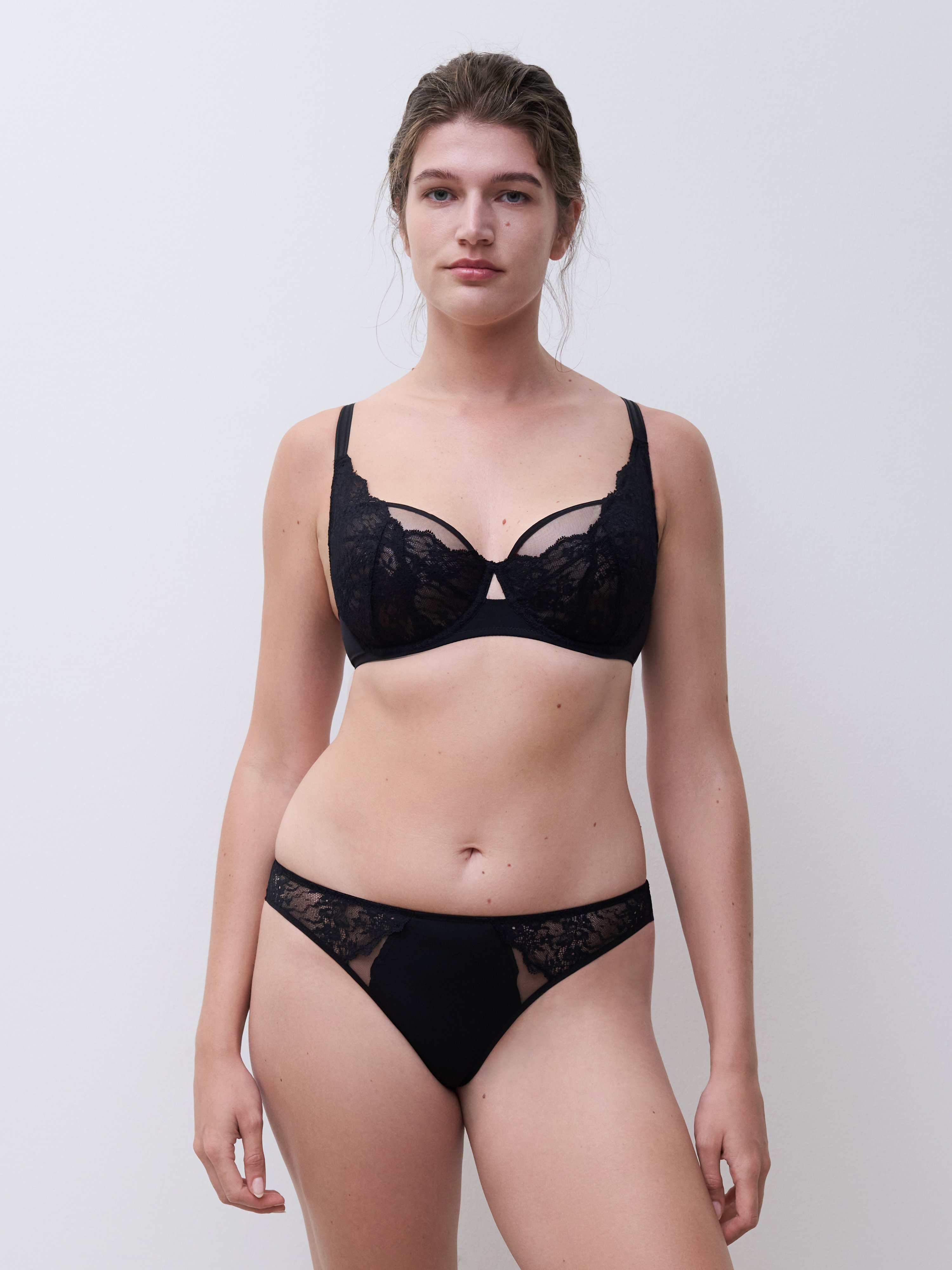 Aventurine lace tanga CHANTELLE PULP Black