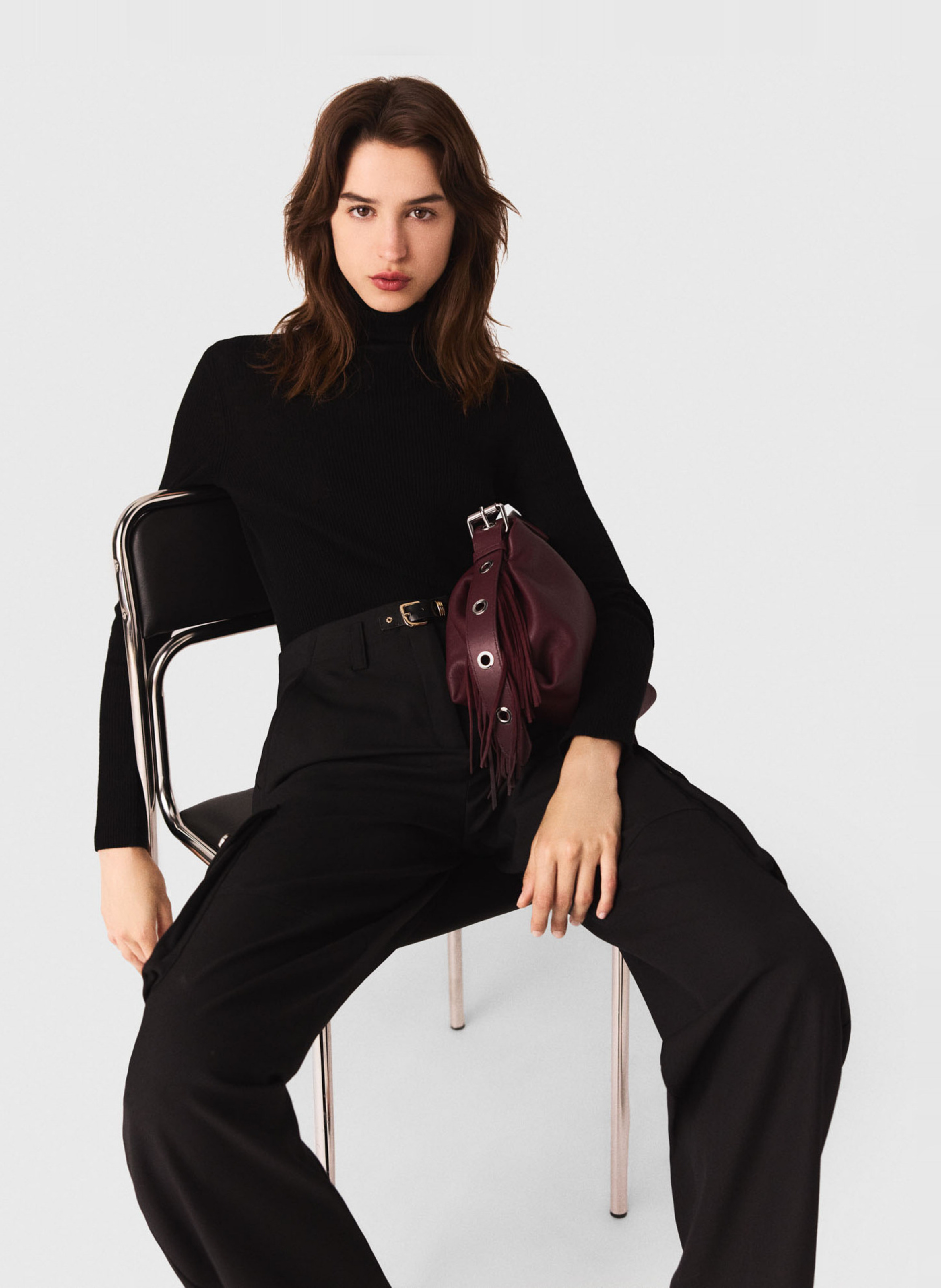 Pull col montant en laine mélangée MAJE Noir