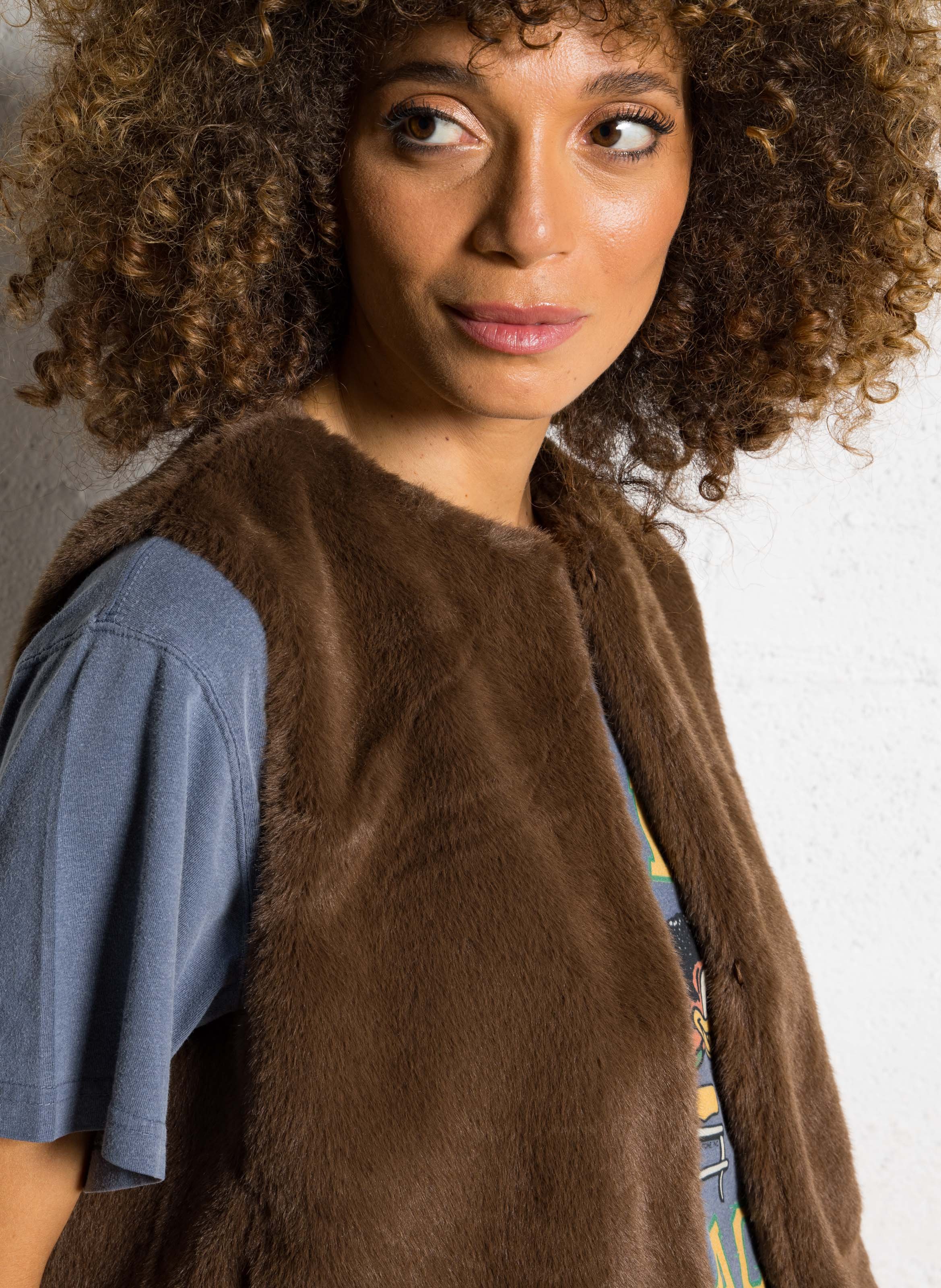 Veste droite col rond en fourrure synthétique LAB DIP Marron