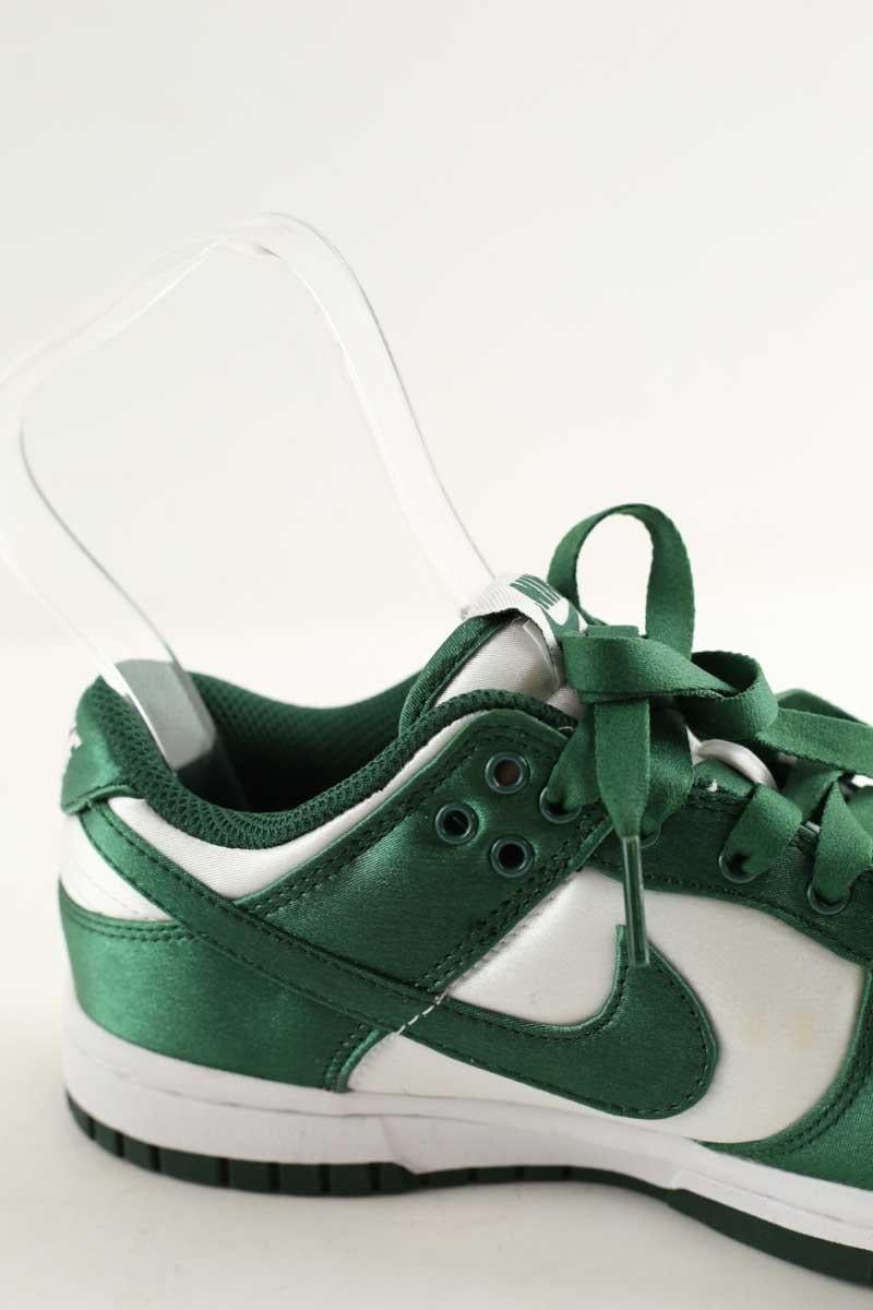 SB Dunk Low sneakers NIKE - Seconde Main Green