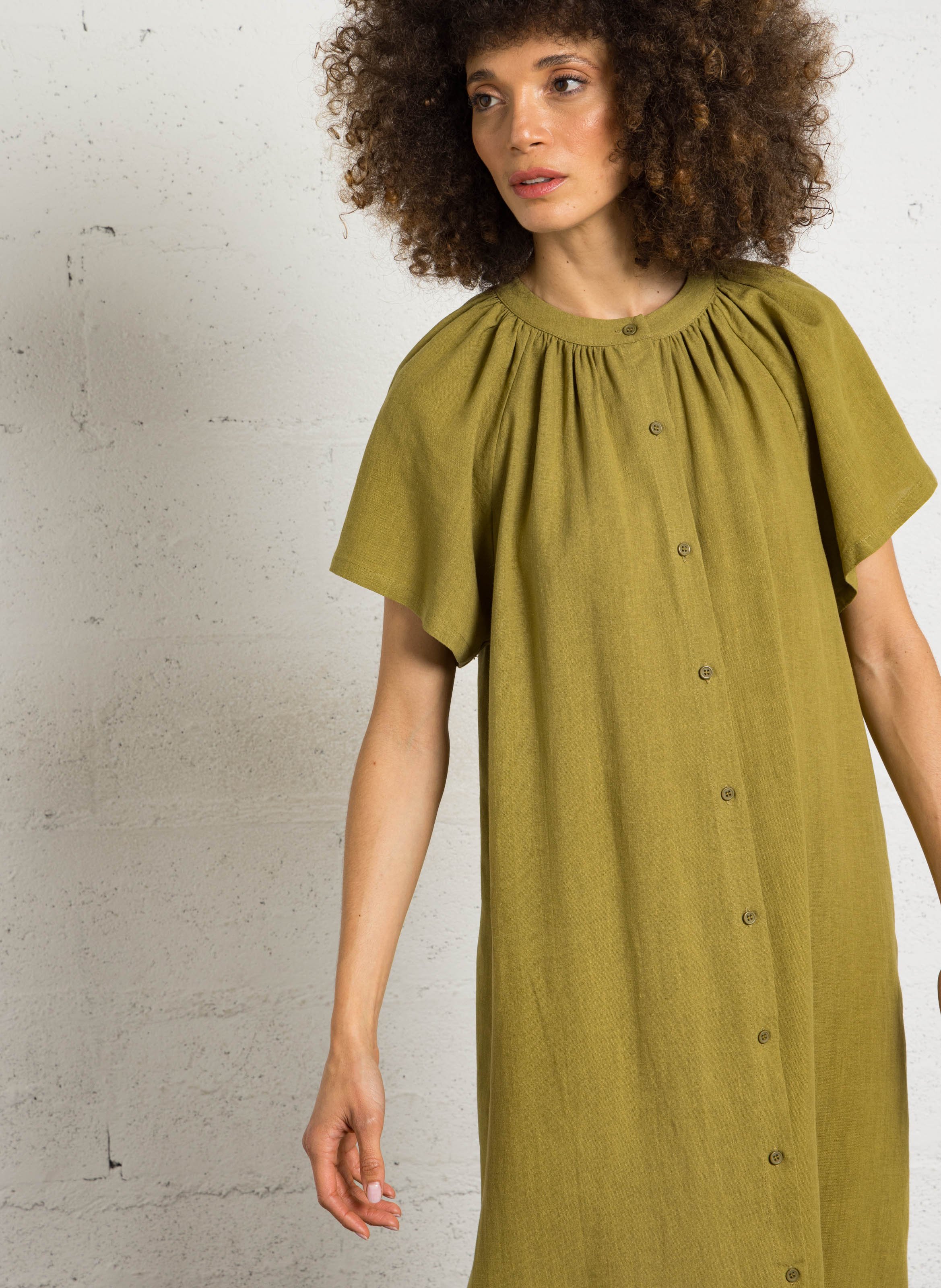 Maxikleid aus Leinenmix mit Rundhalsausschnitt SEE U SOON Khaki