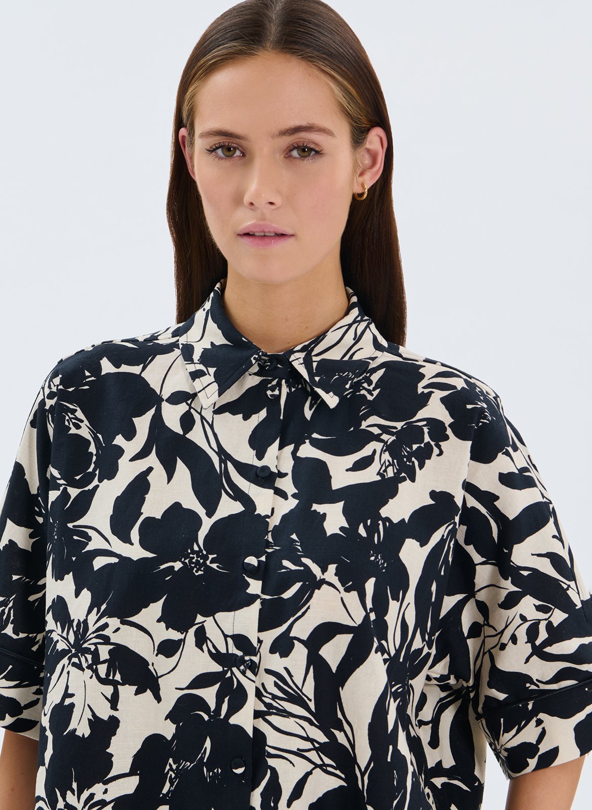 Bluse aus Leinen-Mix mit klassischem Kragen ZAPA Weiss