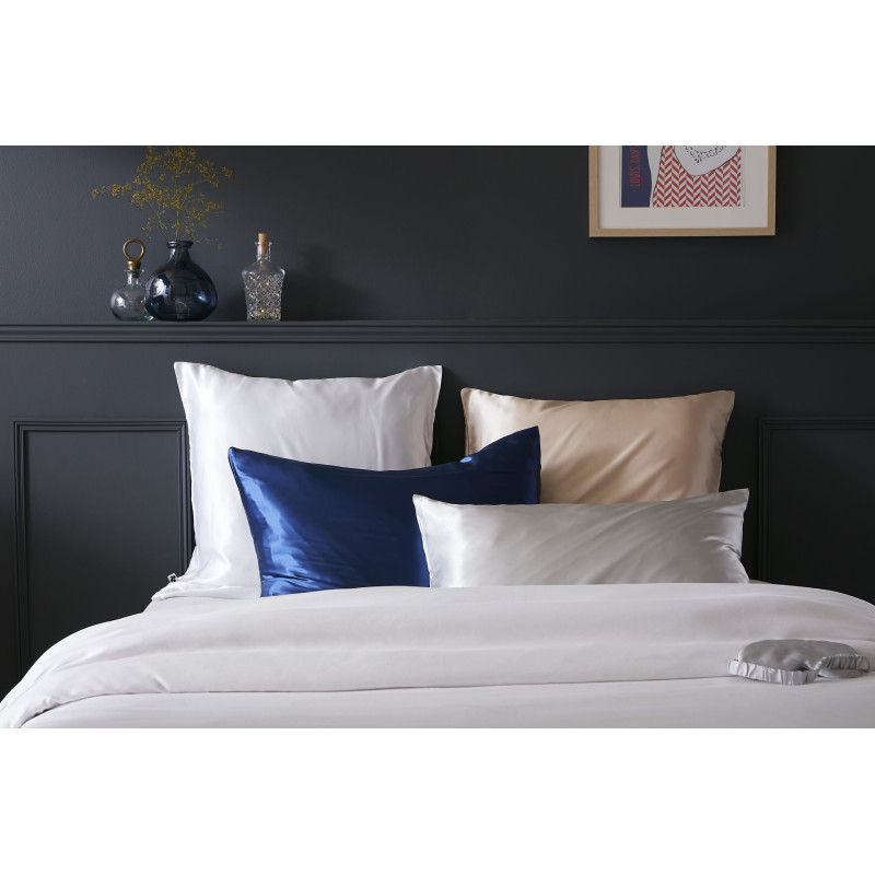 "Soanne" mulberry silk pillowcase - butterfly effect. L'EFFET PAPILLON White