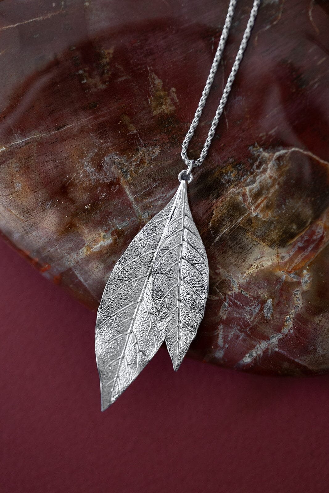 Sautoir feuille doré à l'or fin MONSIEUR SIMONE Argent