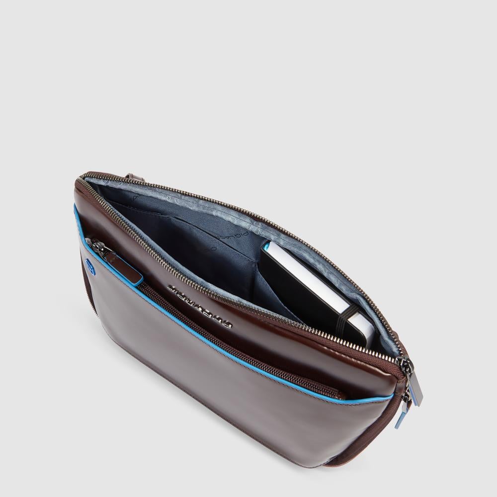 Flat expandable bum bag with repositionable shoulder strap attachments and pocket for airpods® PIQUADRO Brown