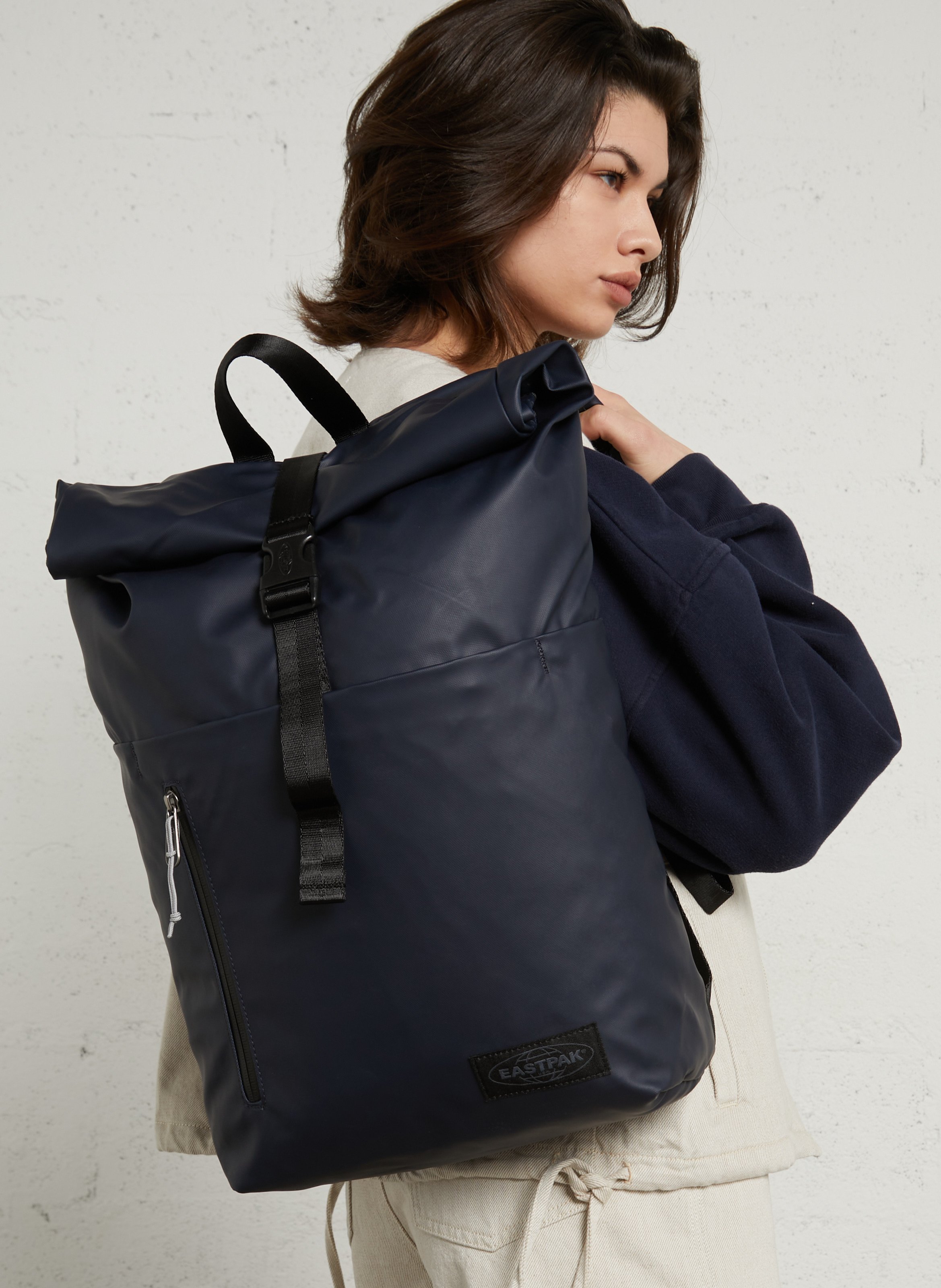 Sac à dos ciré uni à rabat  EASTPAK Bleu