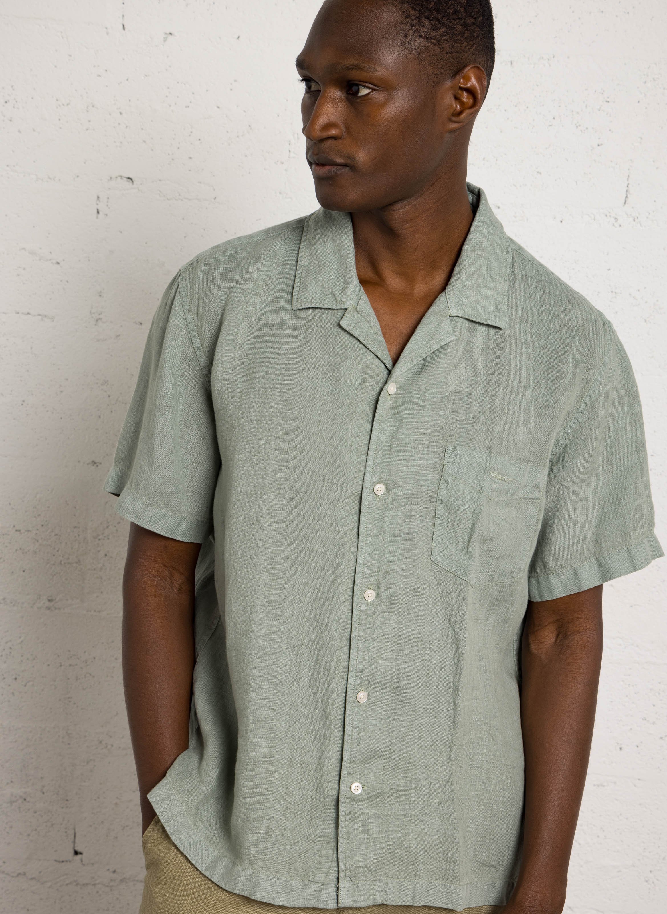 Chemise col classique en lin GANT
