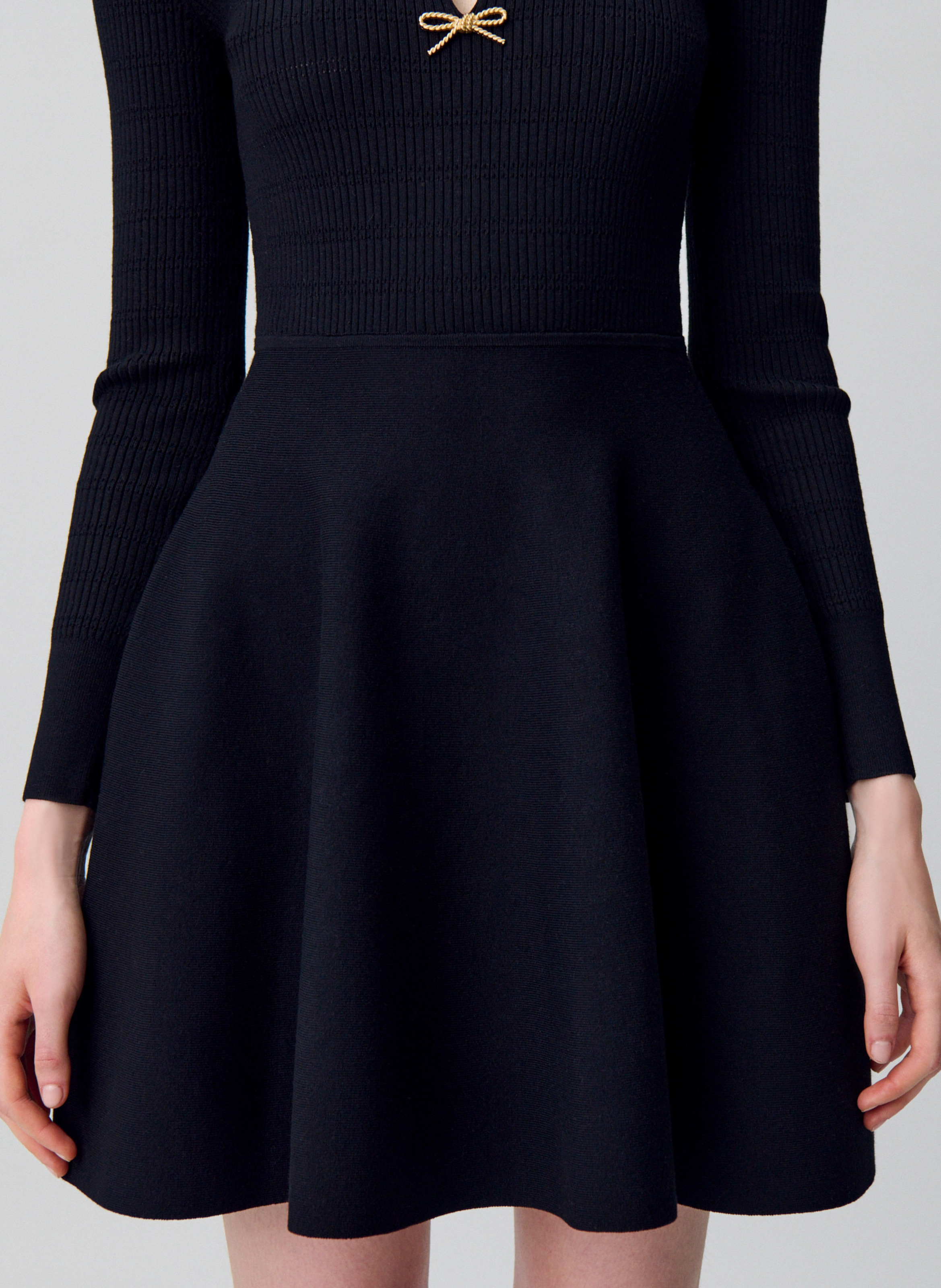 Robe courte cintrée à détails nœuds CLAUDIE PIERLOT Noir