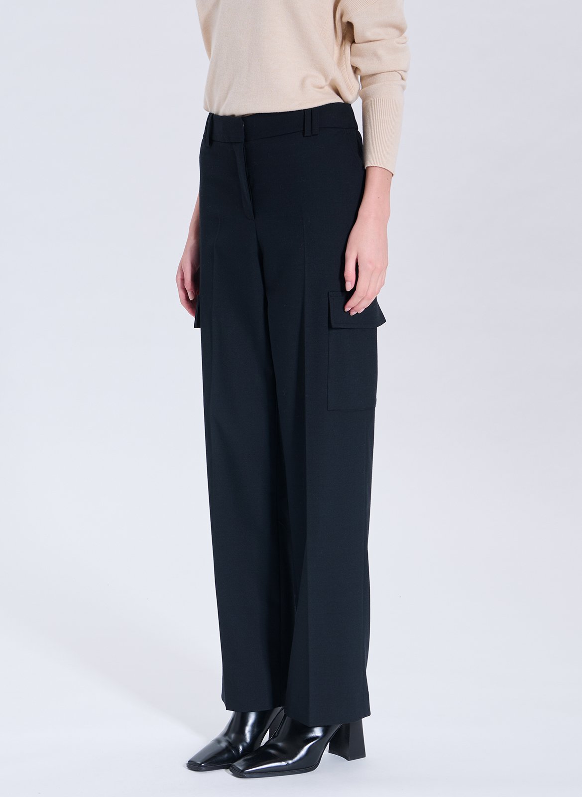 Straight cargo pants with pockets ZAPA Black