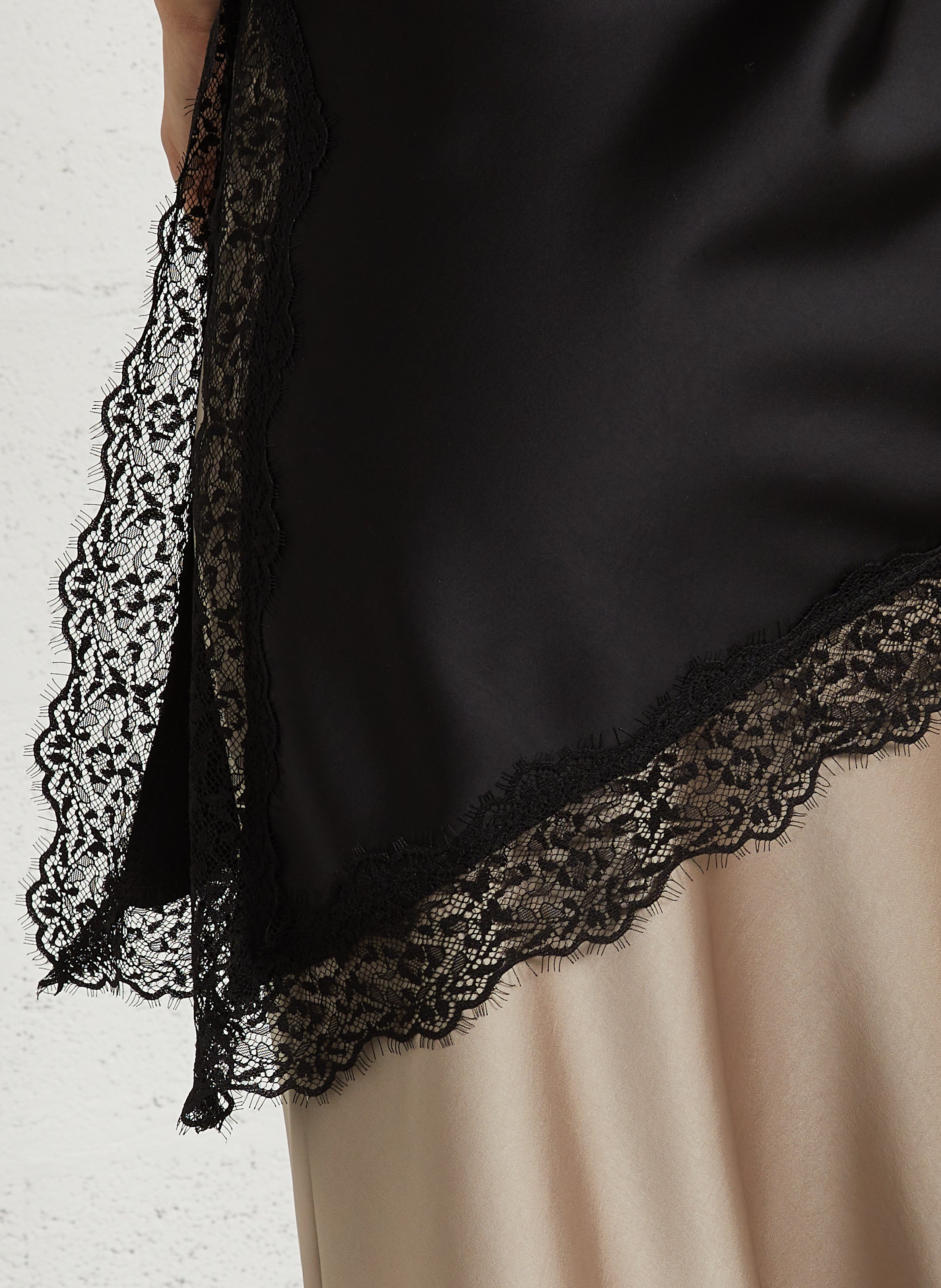 Gerader Satin-V-Ausschnitt-Camisole IMPERIAL Schwarz