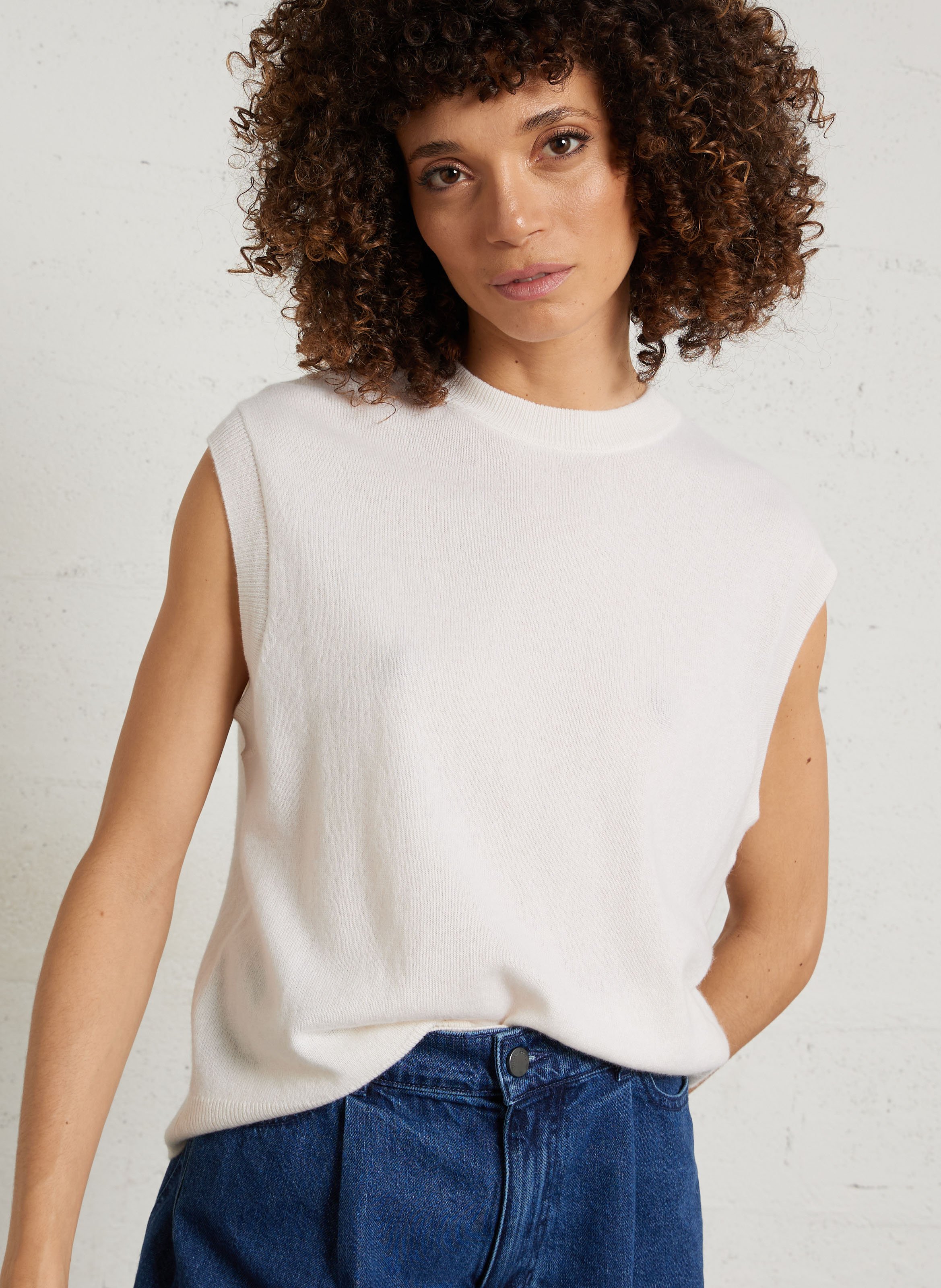 Sleeveless round neck cashmere oversized sweater SUD EXPRESS