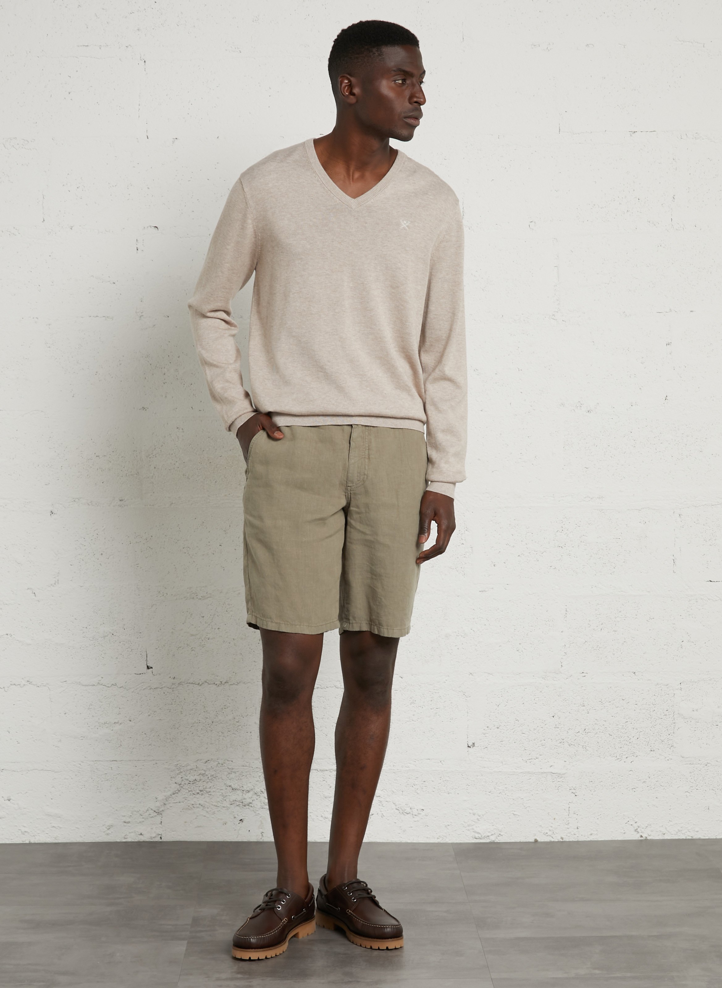 Pull droit col V brodé en coton HACKETT Marron