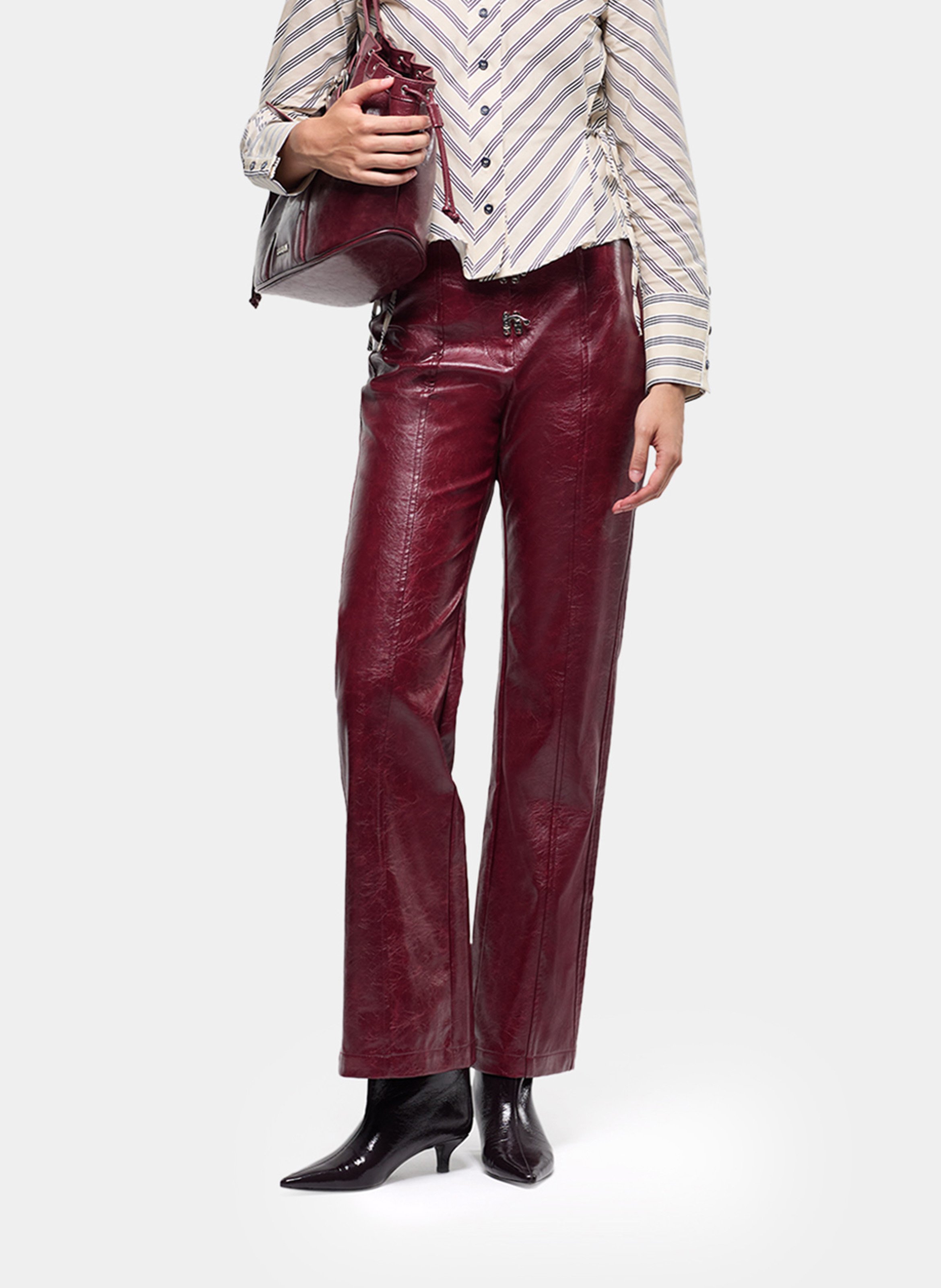 Pantalon droit effet cuir craquelé LAAGAM Rouge