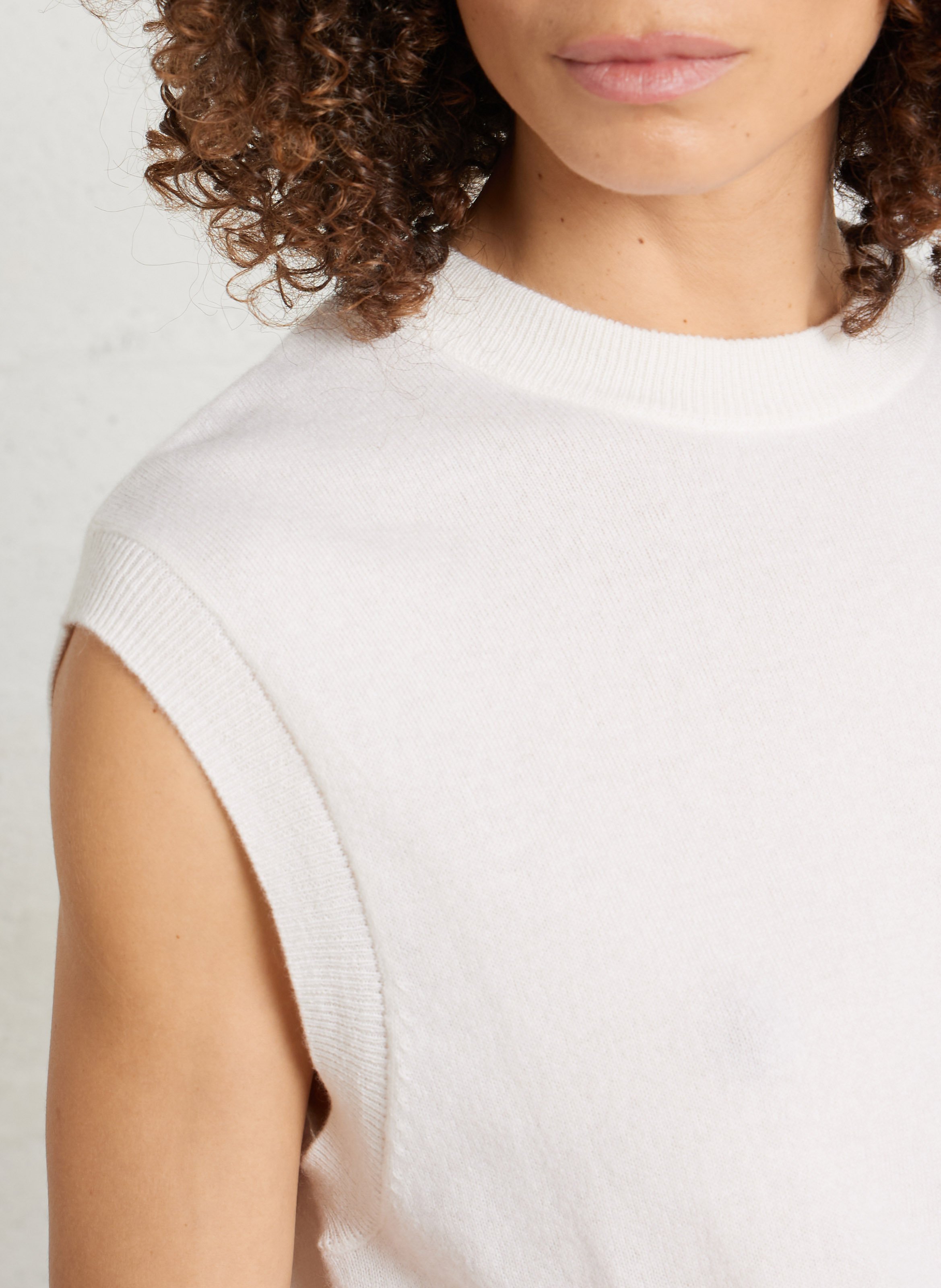 Pull ample sans manches col rond en cachemire SUD EXPRESS Blanc