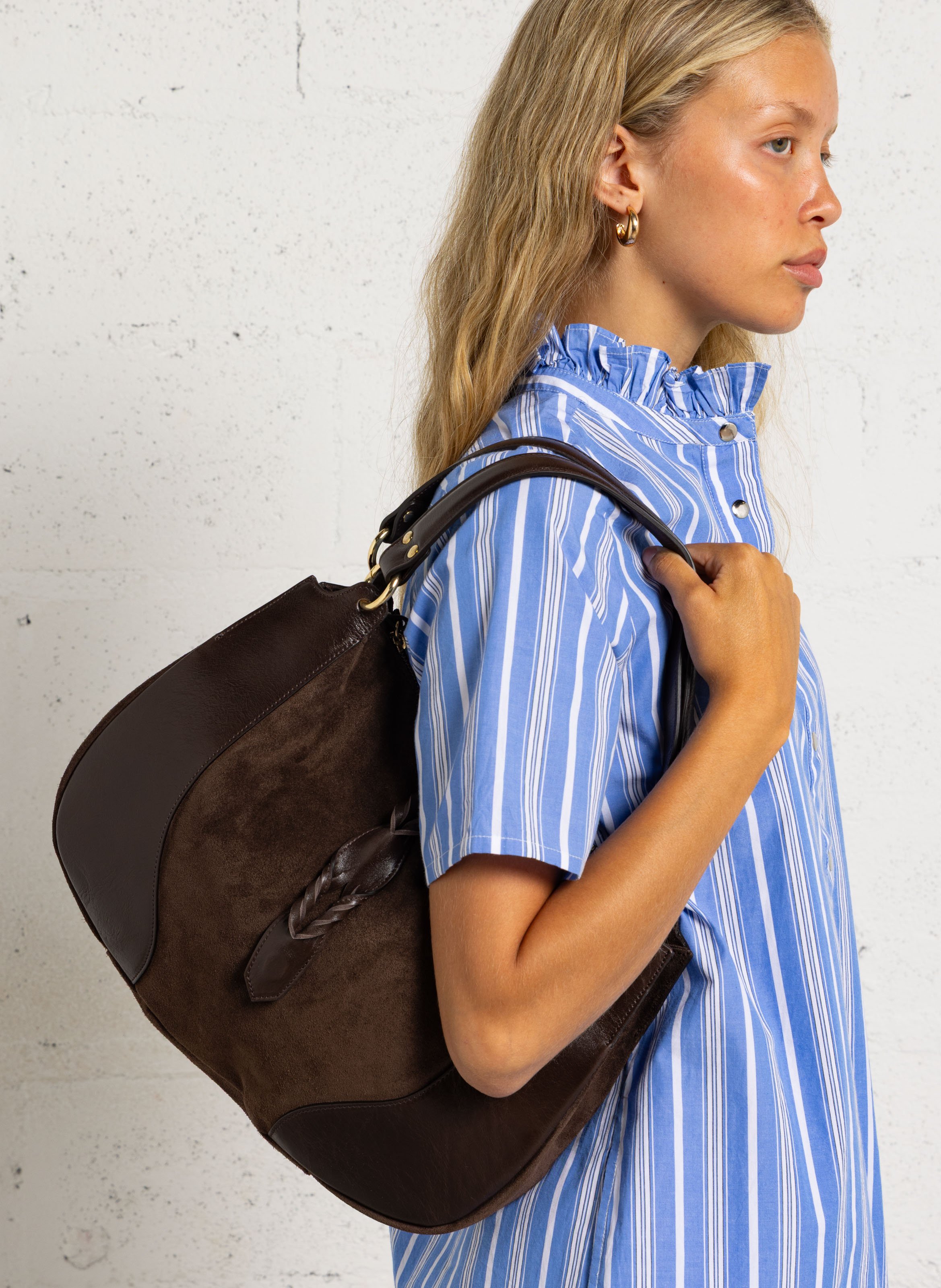 Schultertasche aus Leder MAISON 123 Braun