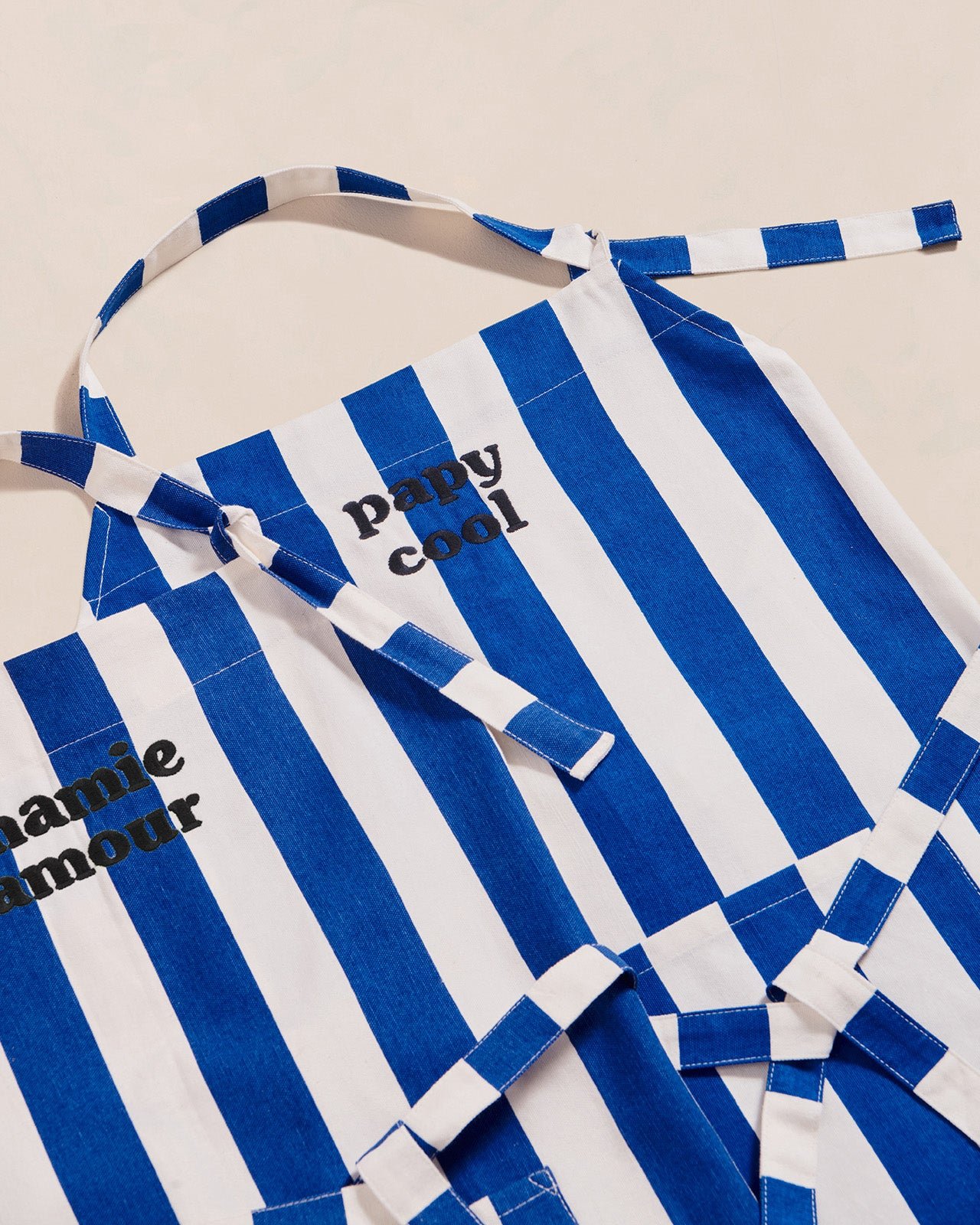 Le tablier mamie amour à rayures en coton EMOI EMOI Bleu
