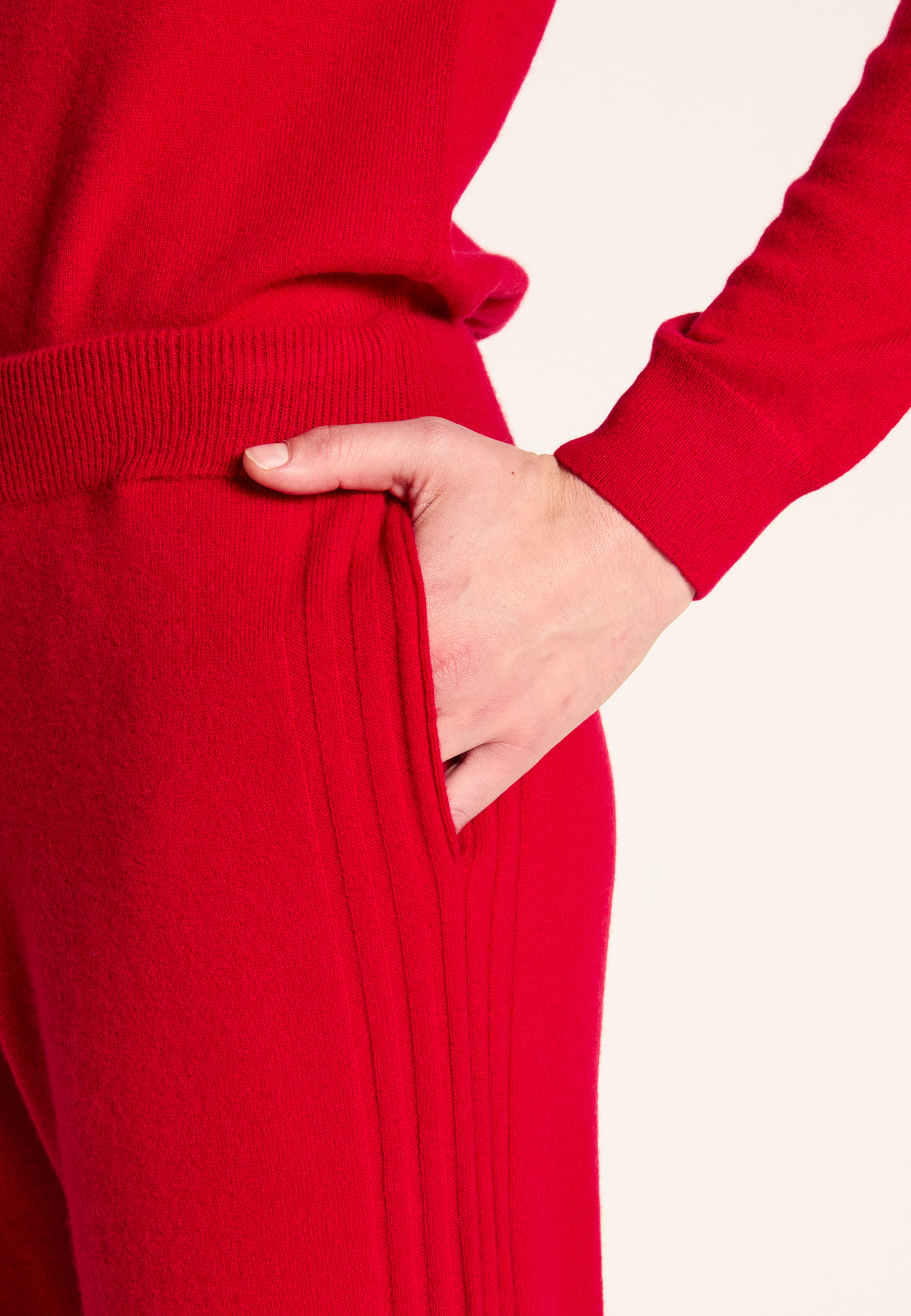 Cashmere pants MAISON MONTAGUT Red