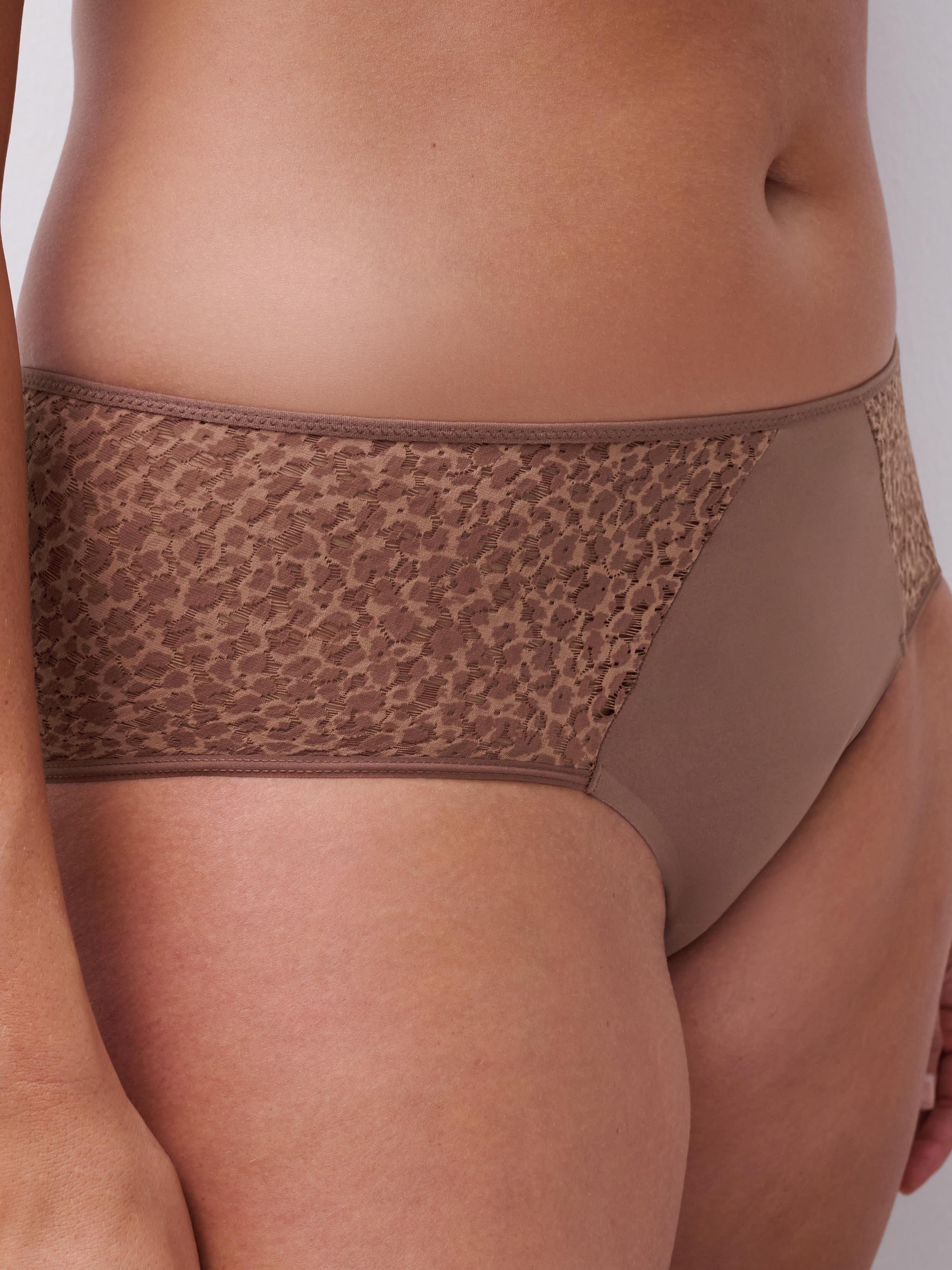 Lace boy shorts | Brown CHANTELLE Women