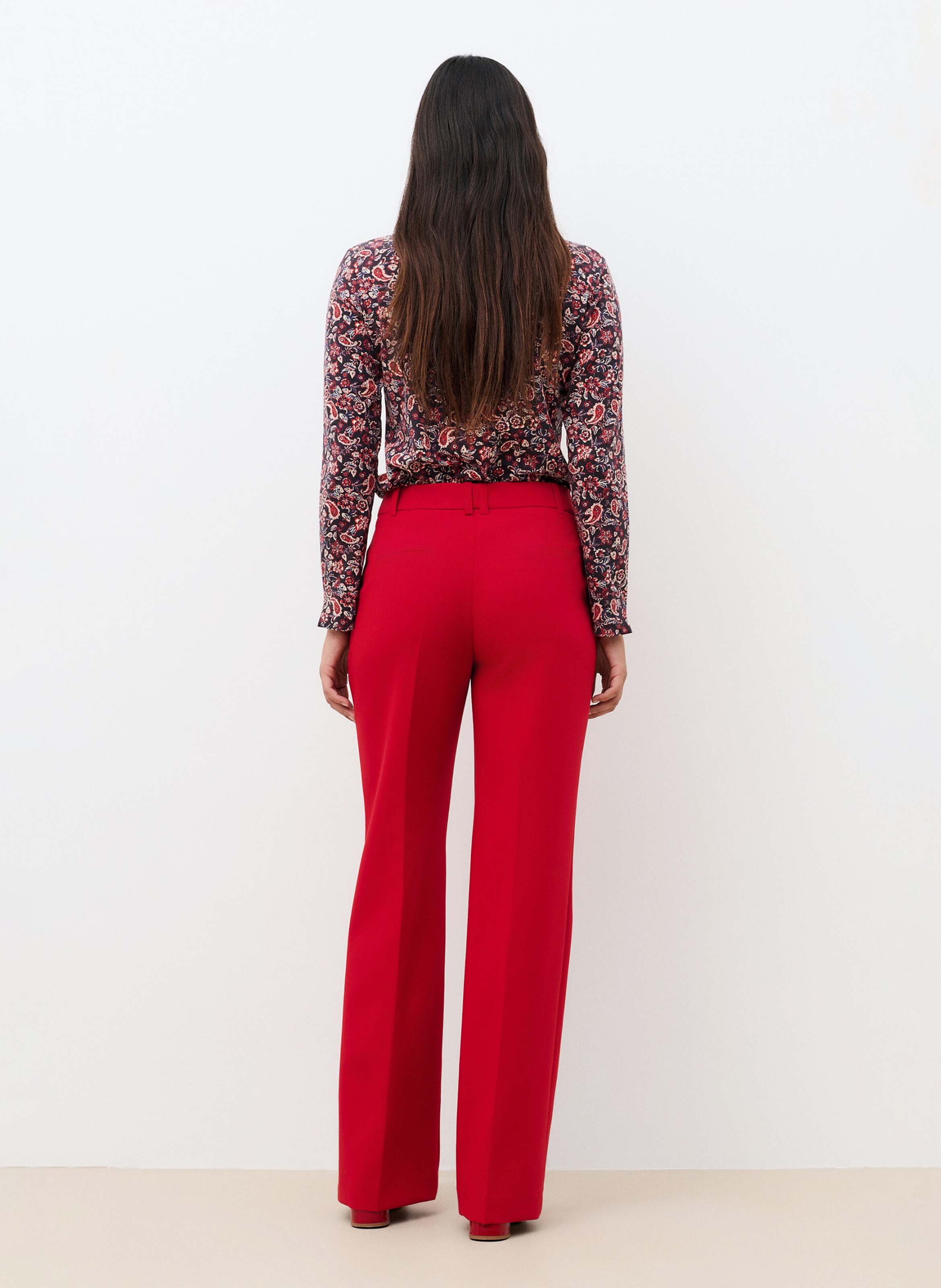 Einfarbige, gerade Hose CAROLL Rot