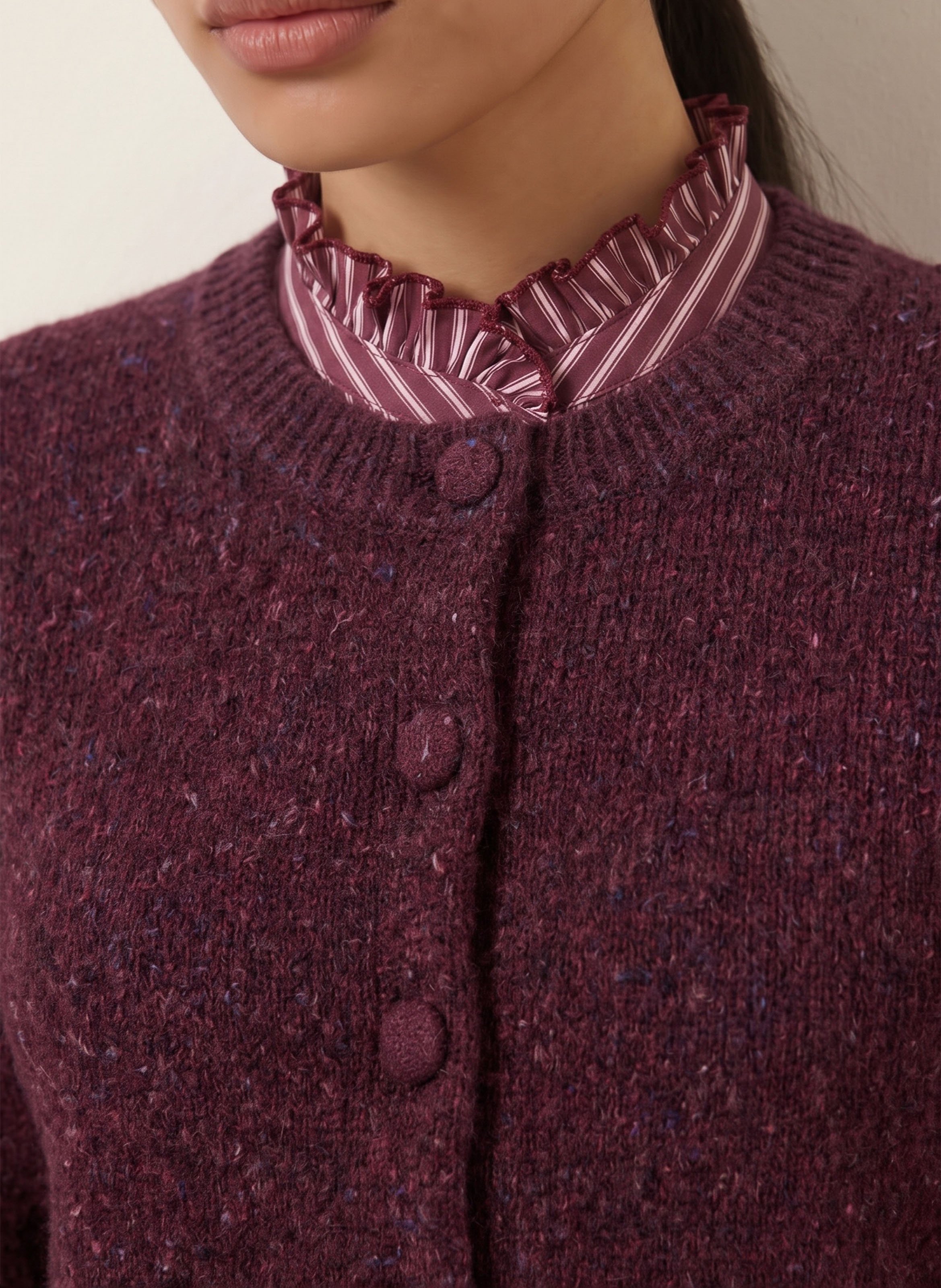 Gerade geschnittene Strickjacke mit Rundhalskragen KOOKAI Rot