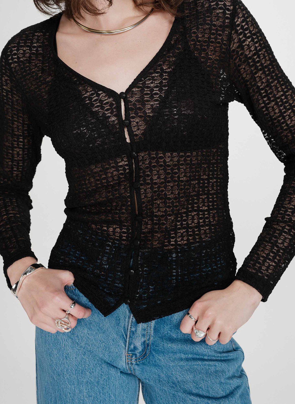 Tee-shirt col v ajusté en dentelle  GRACE ET MILA Noir