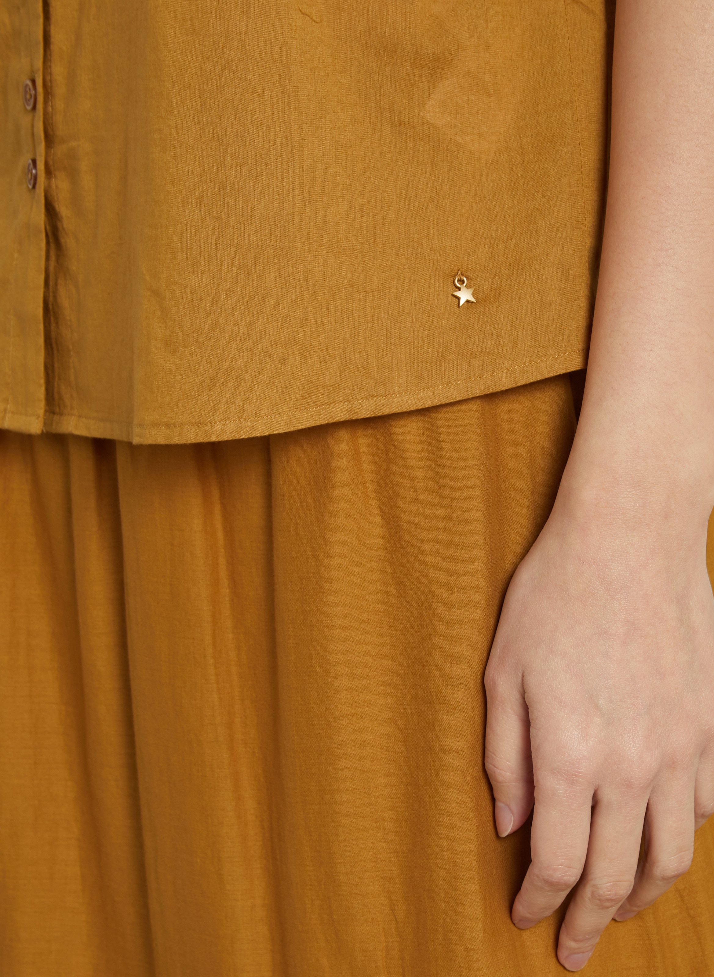 Chemisier manches courtes brodé uni DES PETITS HAUTS Doré