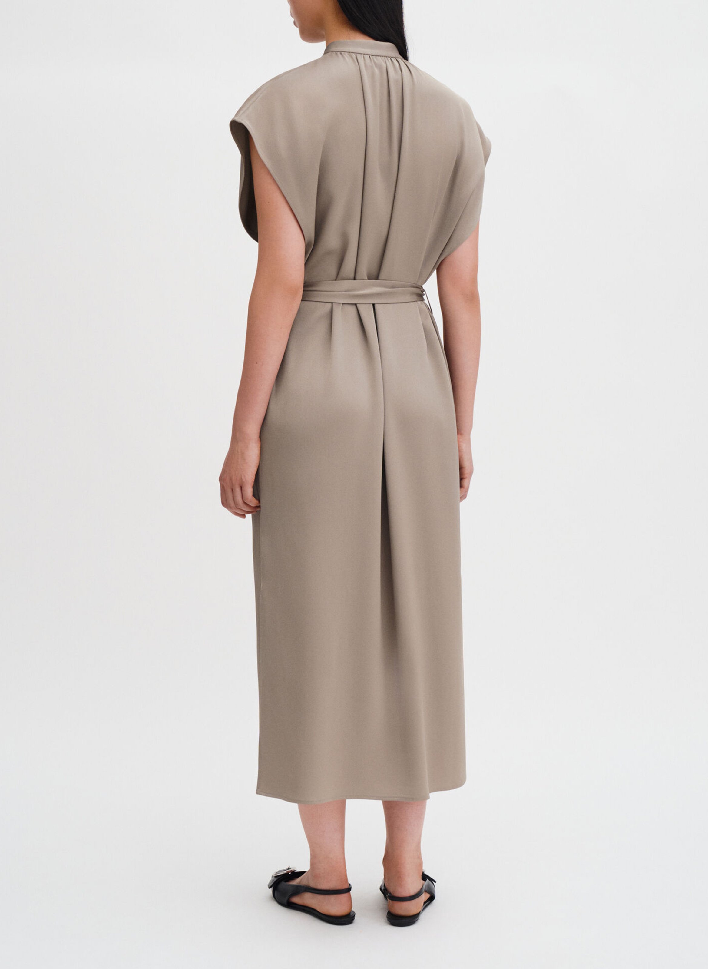 Vestido midi con cinturón liso FILIPPA K Beige