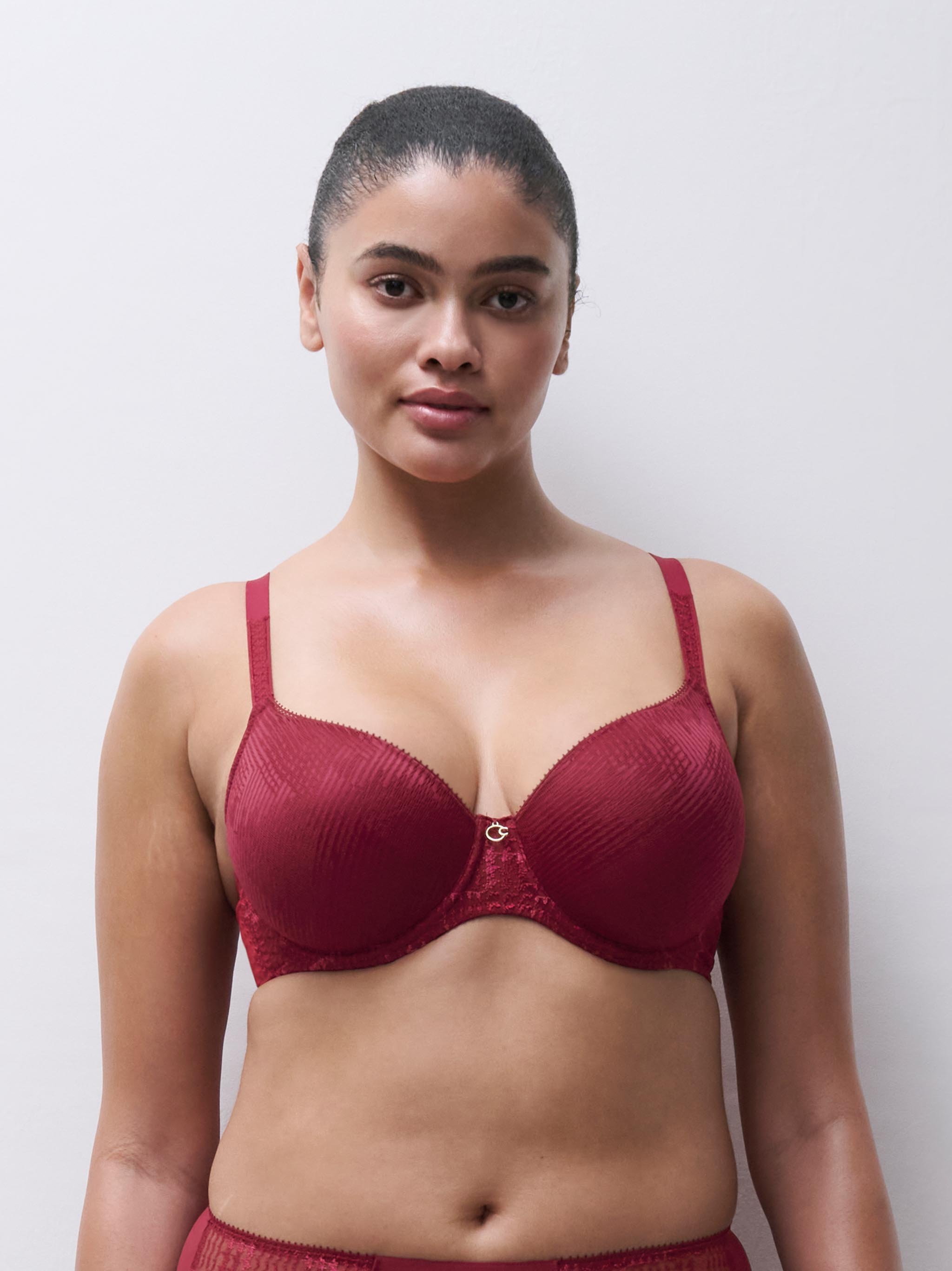 Memory foam full cup bra with embroidery CHANTELLE Red