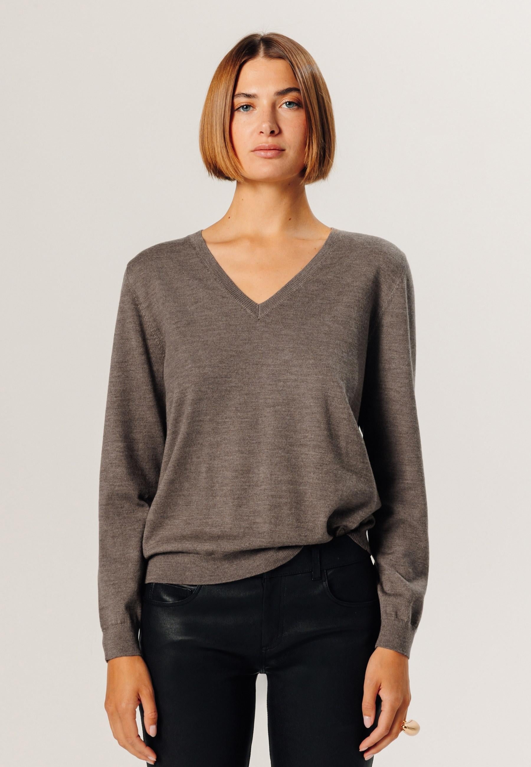 Bunelle wool V-neck sweater RODIER Brown