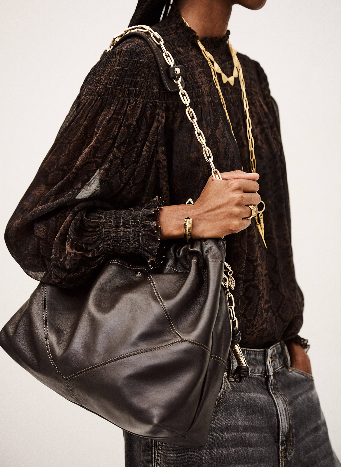 Sac Tote épaule à chaîne en cuir uni BA&SH Marron