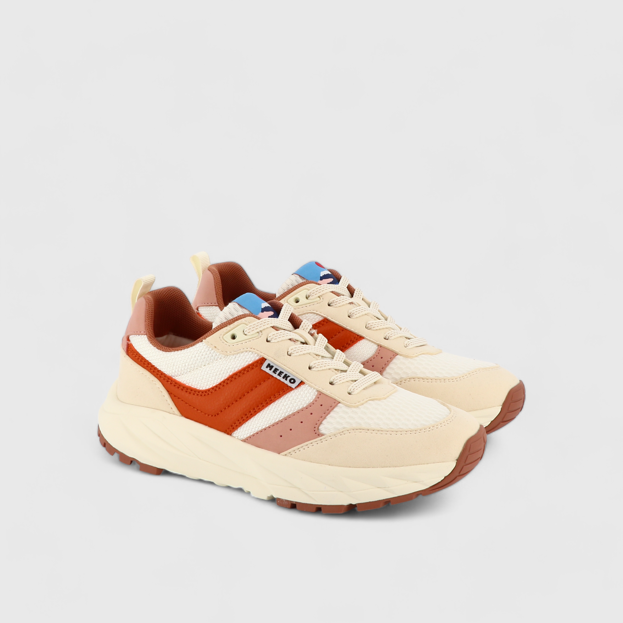 Technical and durable sneakers MEEKO Pink