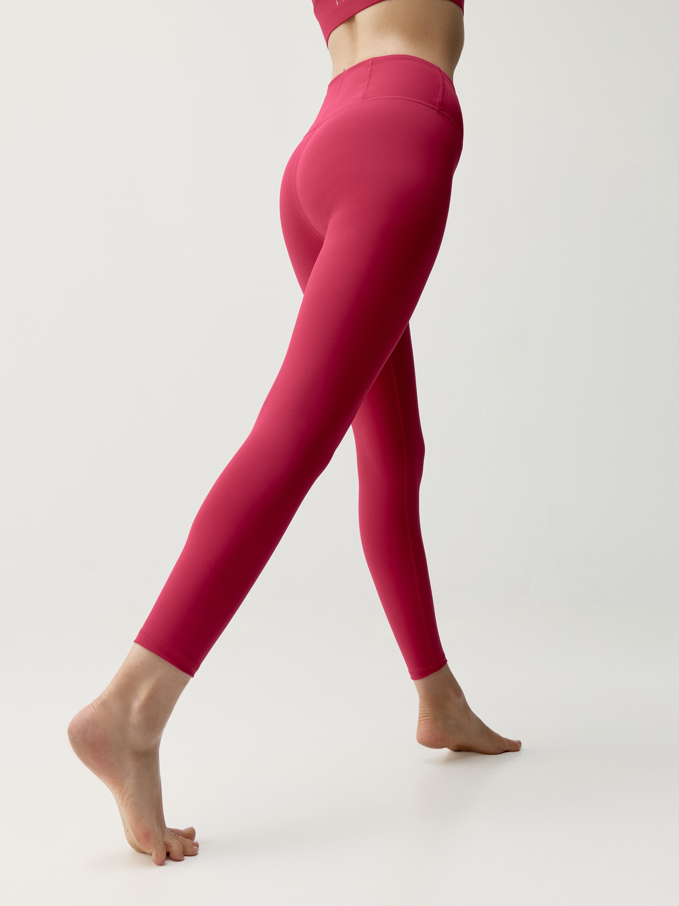 Performance 7/8 sports leggings BORN LIVING YOGA Pink